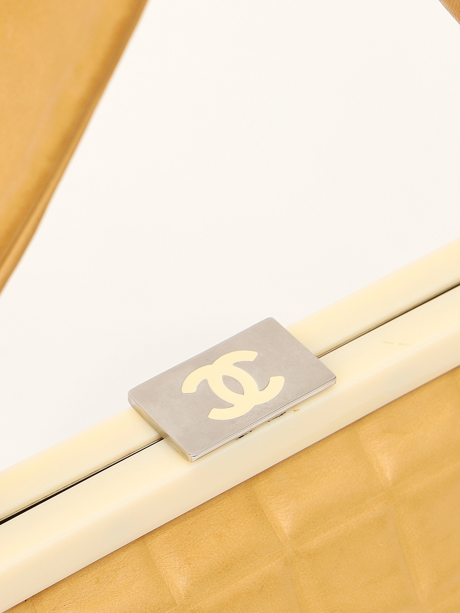 Сумки Chanel Chocolate Bar изображение #5