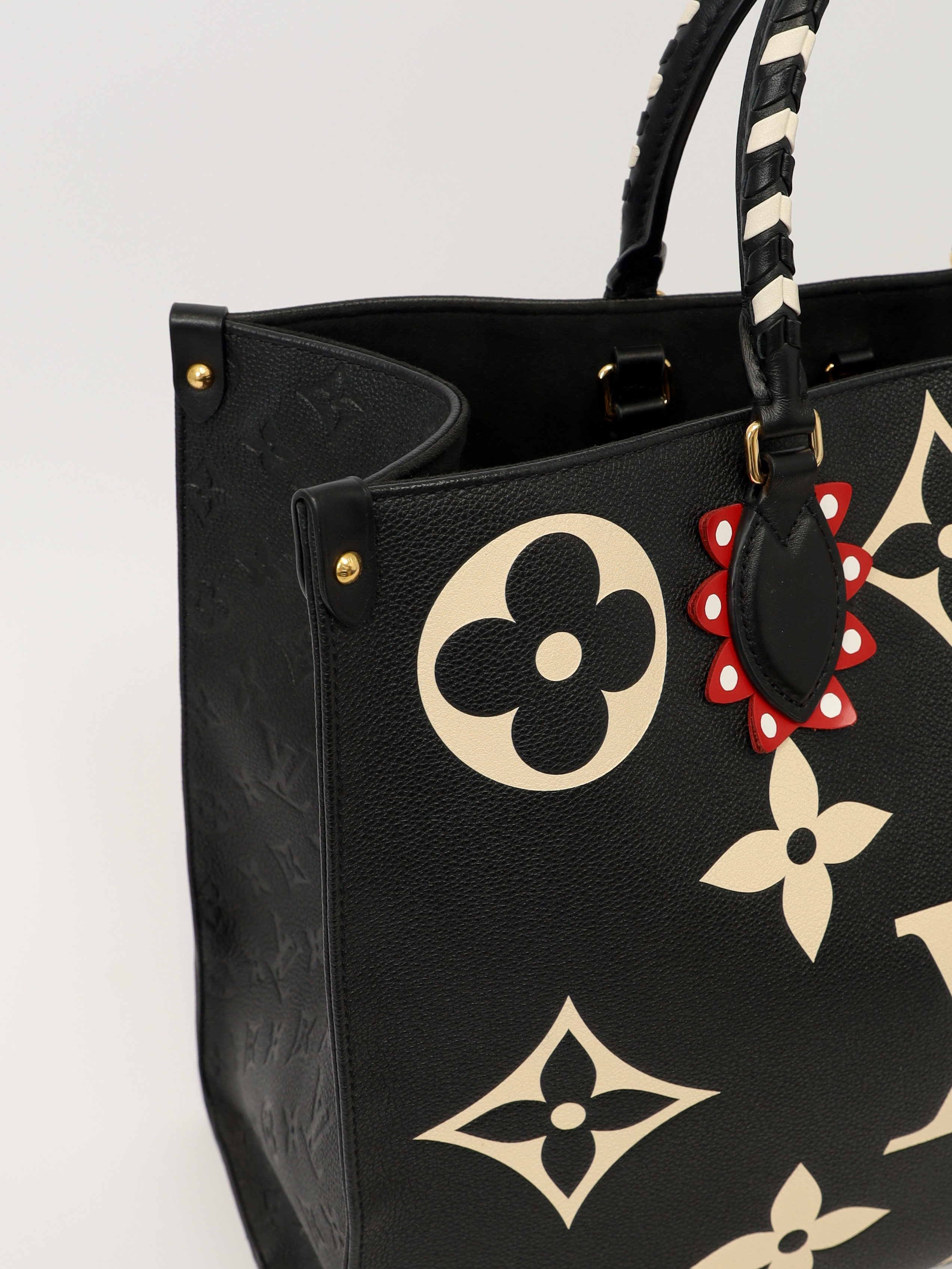 Сумки Louis Vuitton OnTheGo  изображение #6