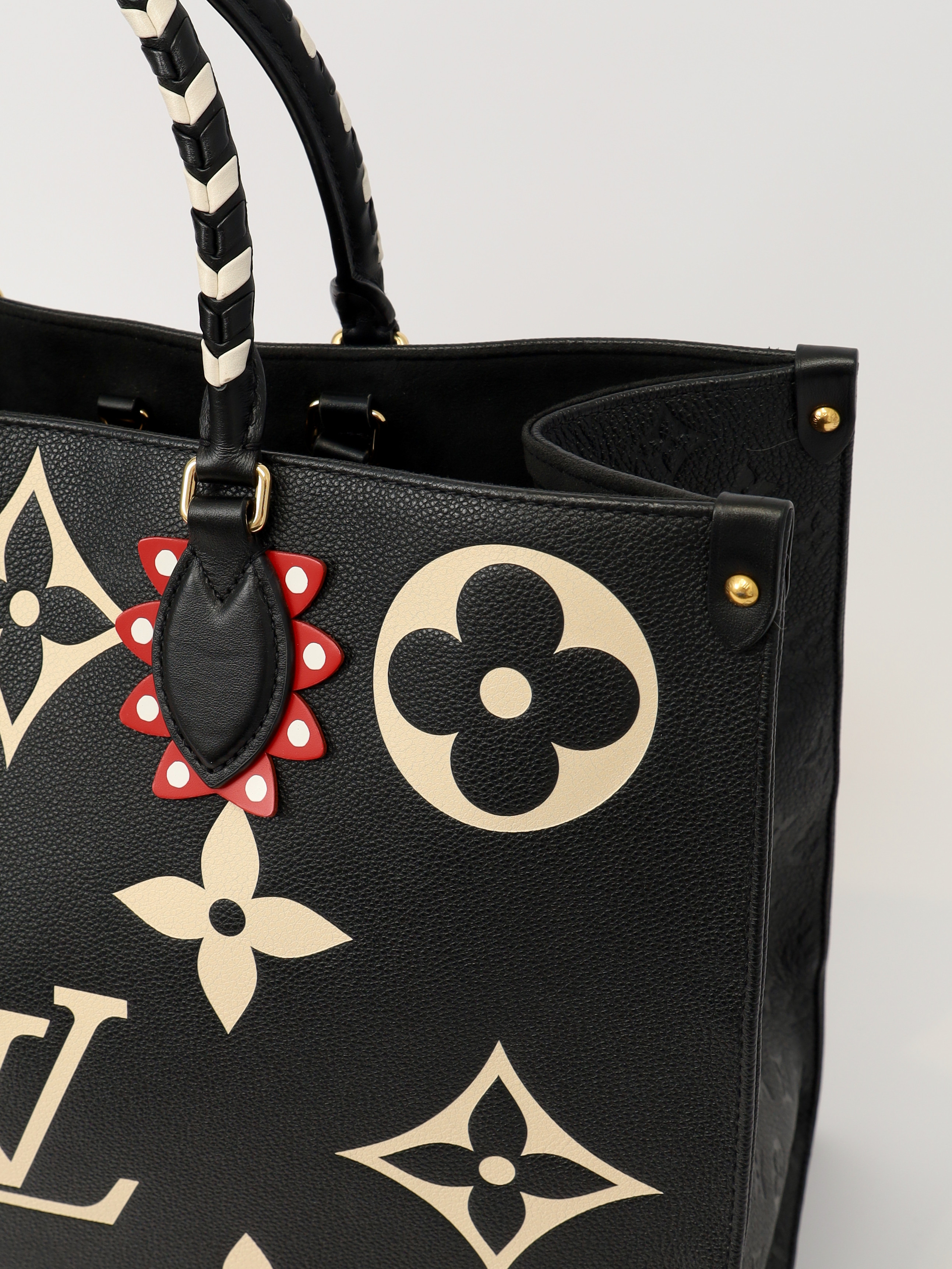 Сумки Louis Vuitton OnTheGo  изображение #7