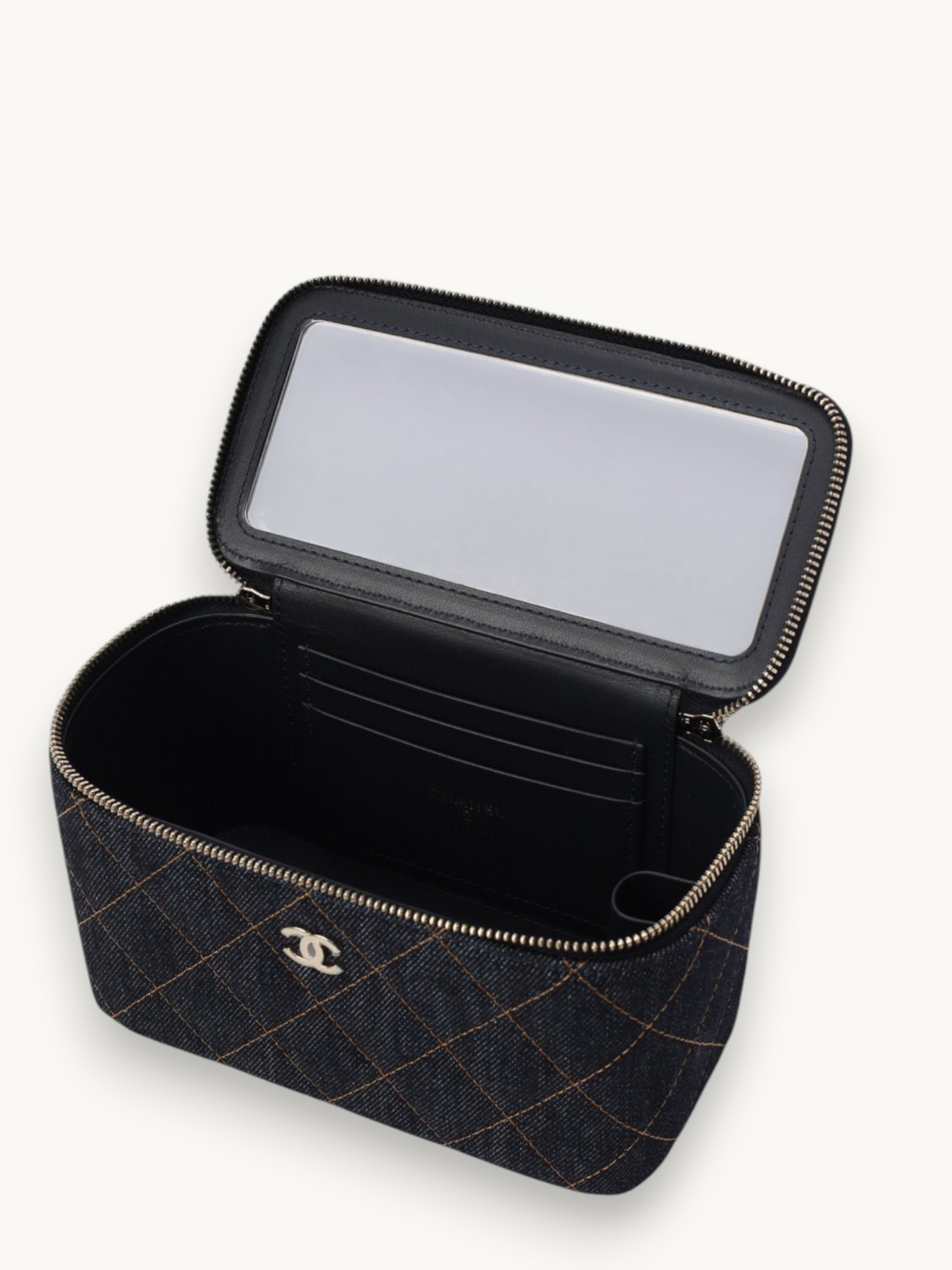 Сумки Chanel Vanity  изображение #6