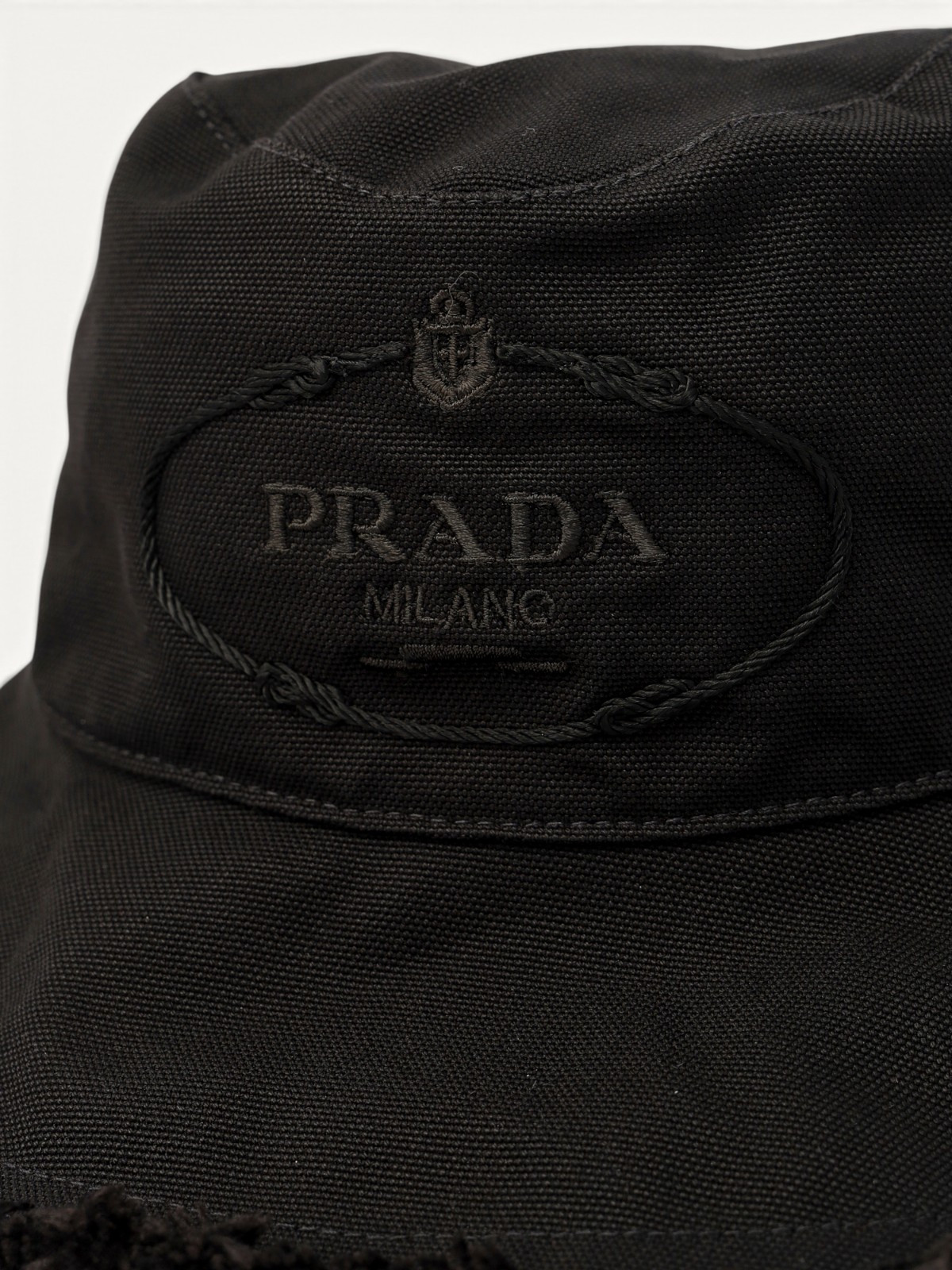 Prada   5