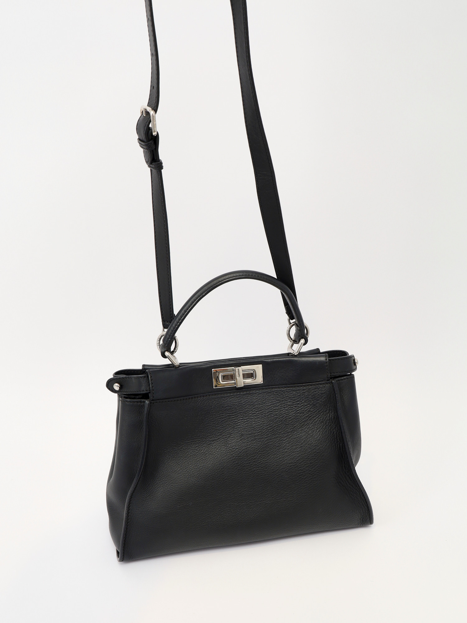 Сумки Fendi Peekaboo изображение #5