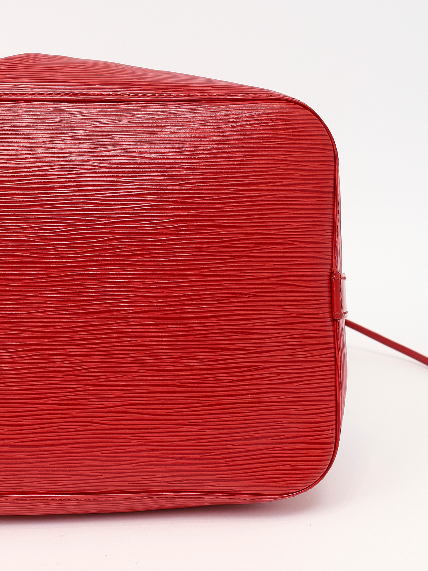 Сумки Louis Vuitton Noe изображение #10