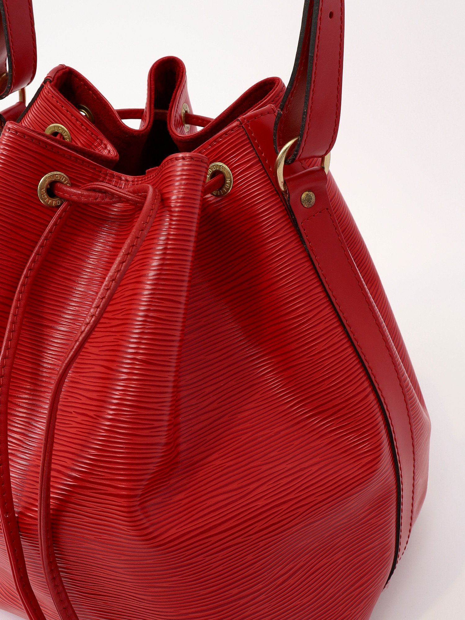 Сумки Louis Vuitton Noe изображение #8