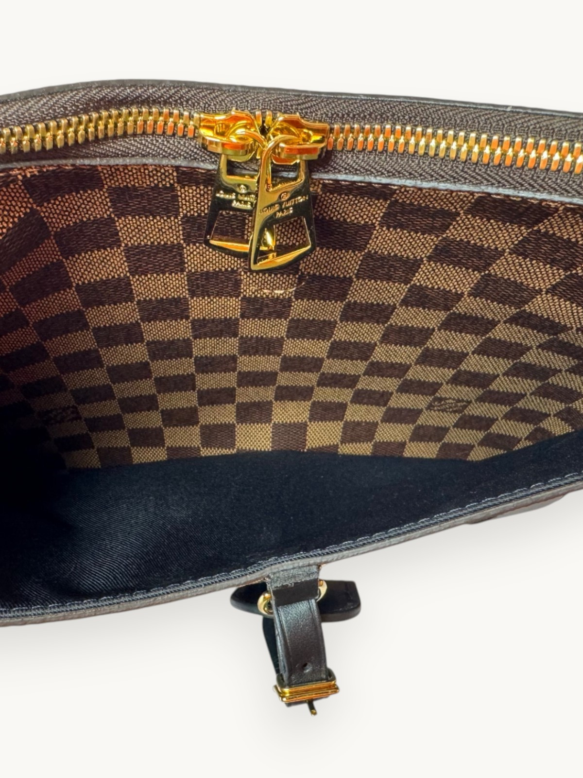 Сумки Louis Vuitton Odeon изображение #9