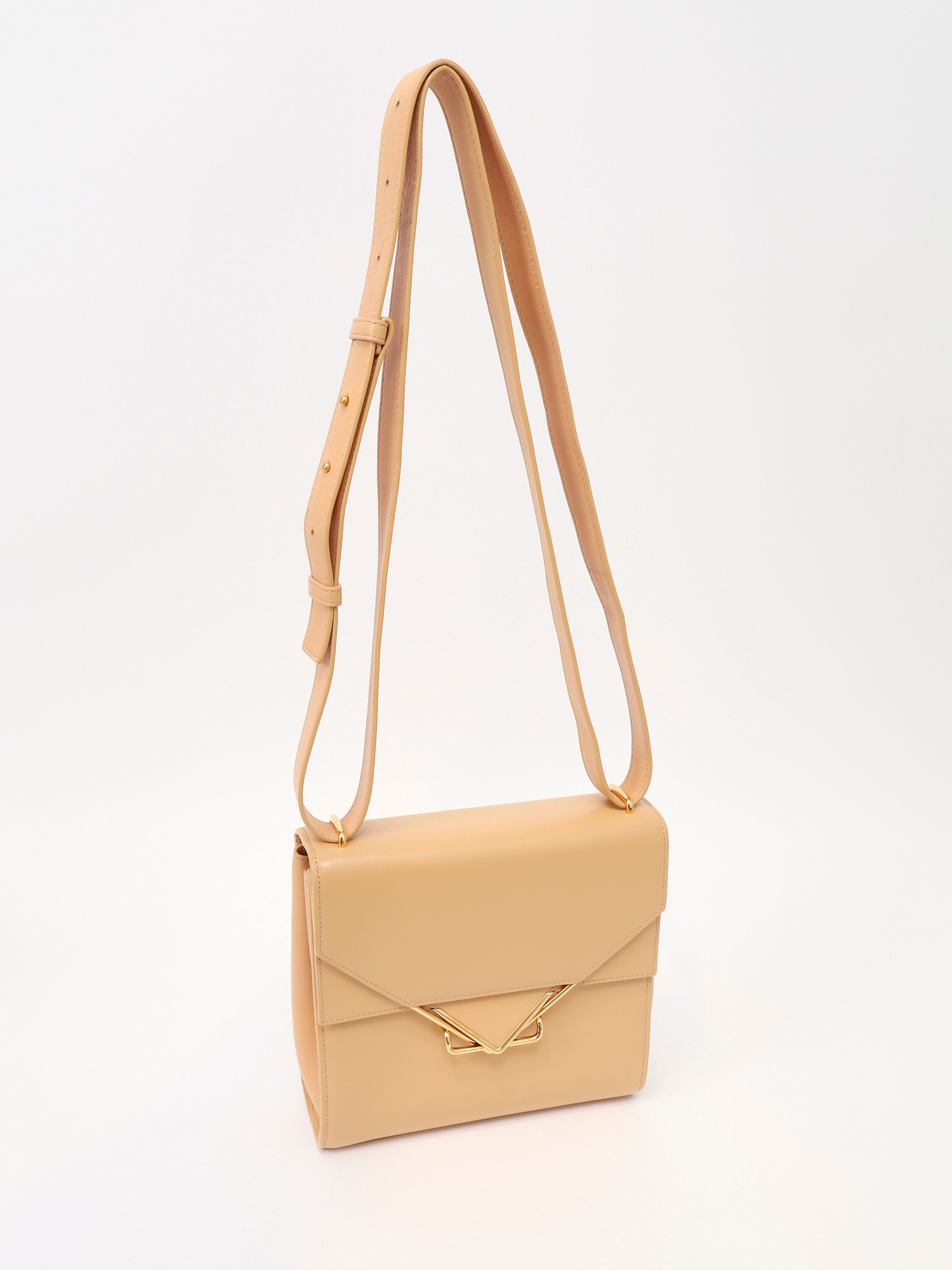 Сумки Bottega Veneta The Clip изображение #6