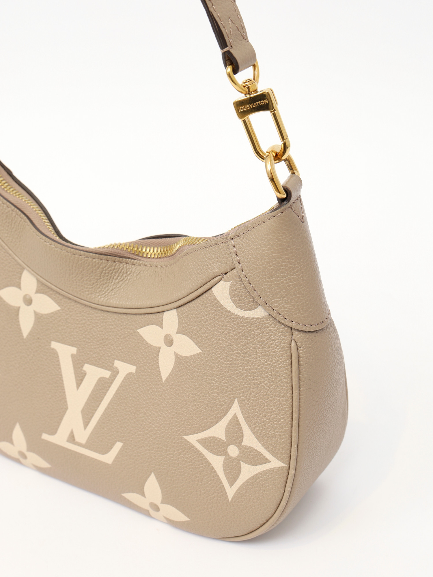 Сумки Louis Vuitton Bagatelle  изображение #6