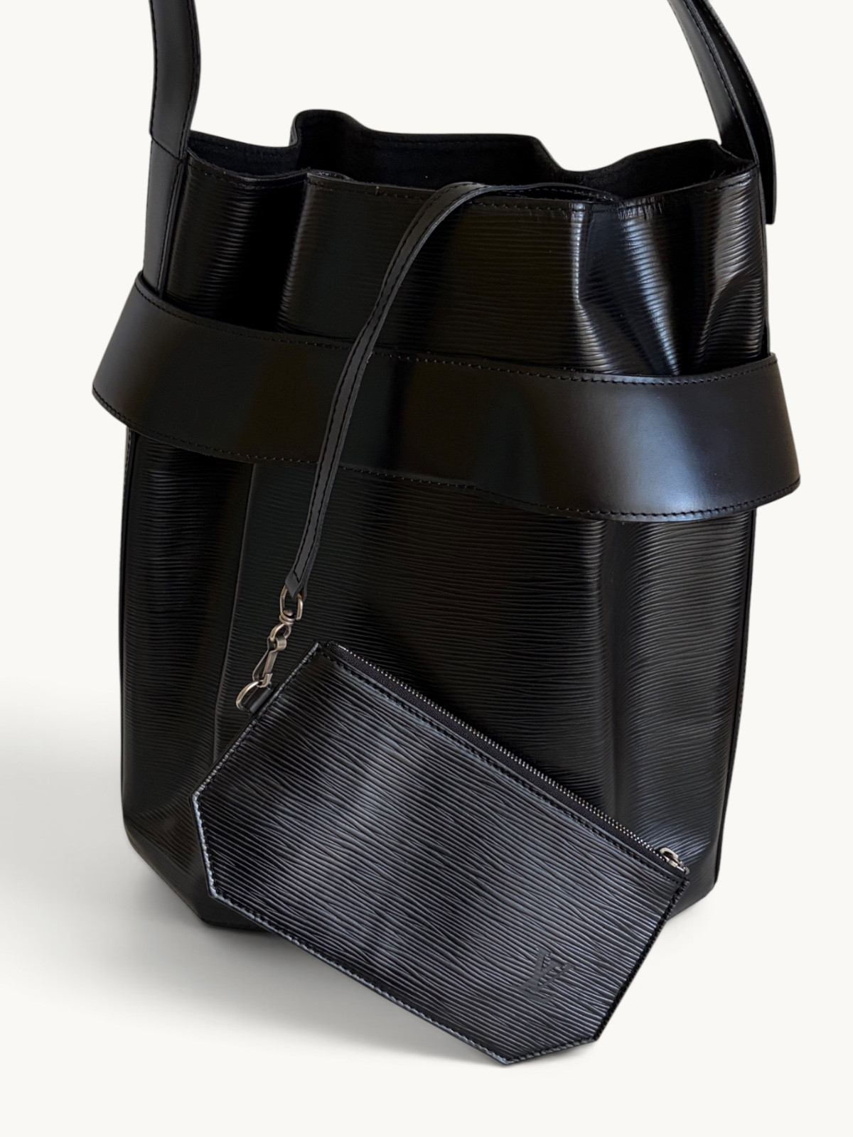 Сумки Louis Vuitton Sac de Paul  изображение #6