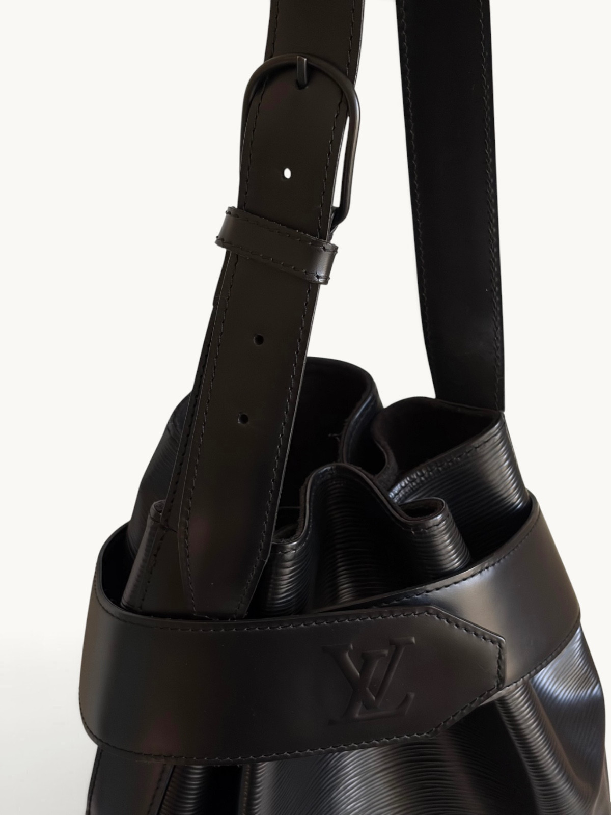 Сумки Louis Vuitton Sac de Paul  изображение #12