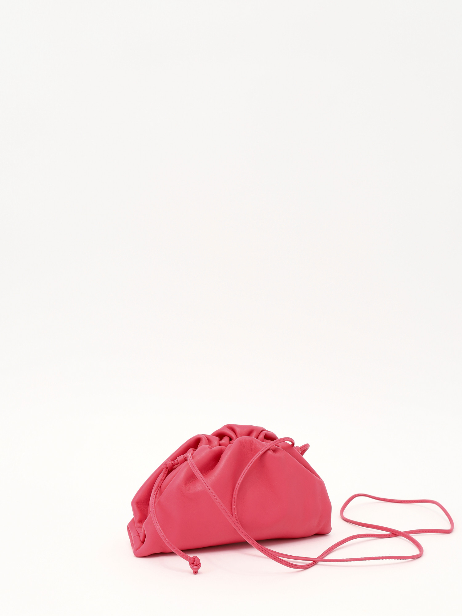Сумки Bottega Veneta Pouch изображение #4
