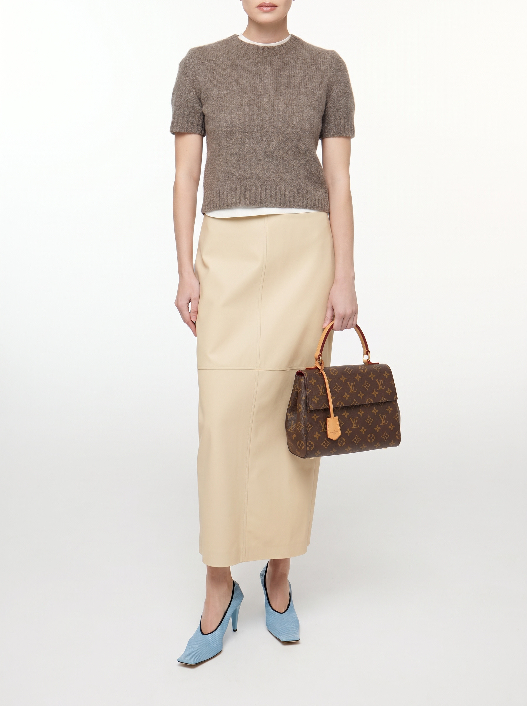 Сумки Louis Vuitton Cluny изображение #2