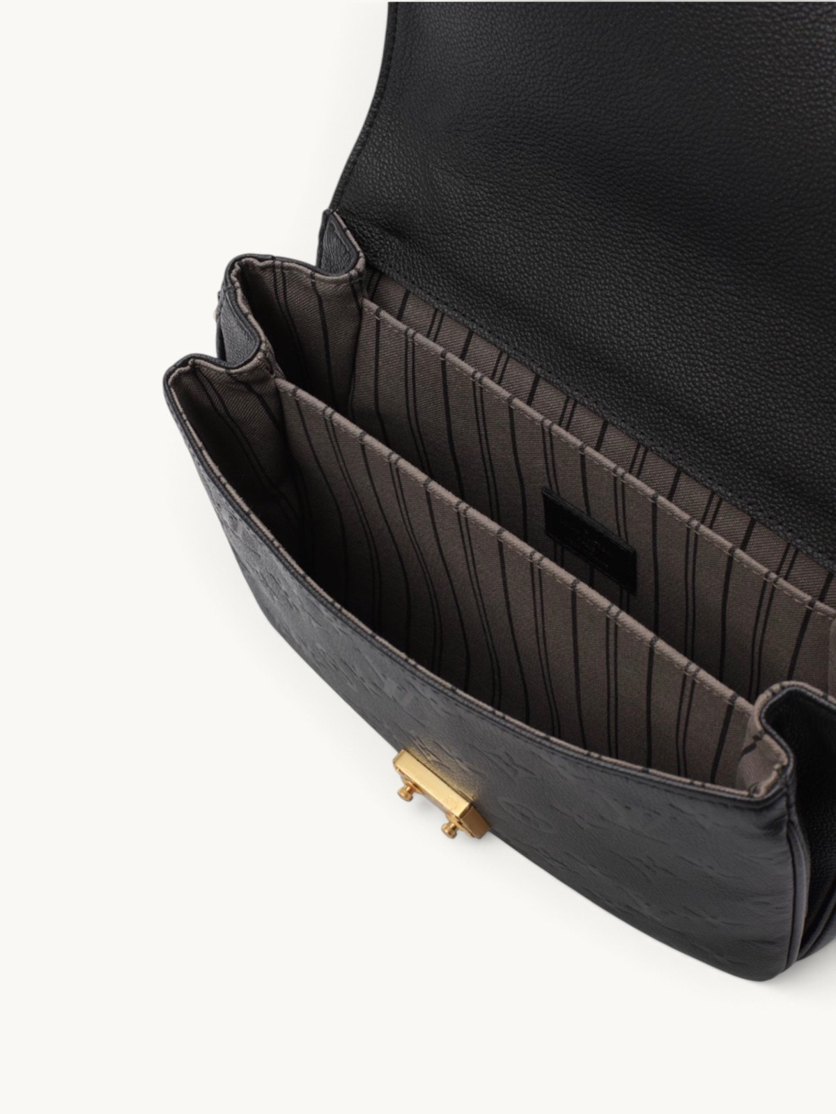 Сумки Louis Vuitton Pochette Metis изображение #6