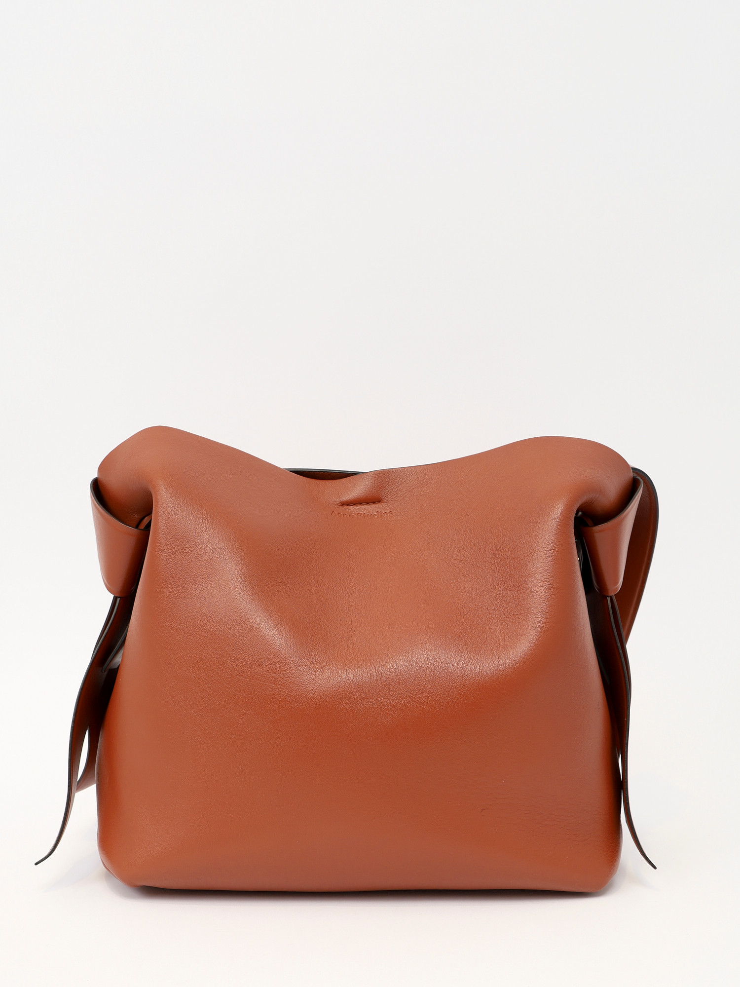 Сумки Acne Studios Musubi изображение #1