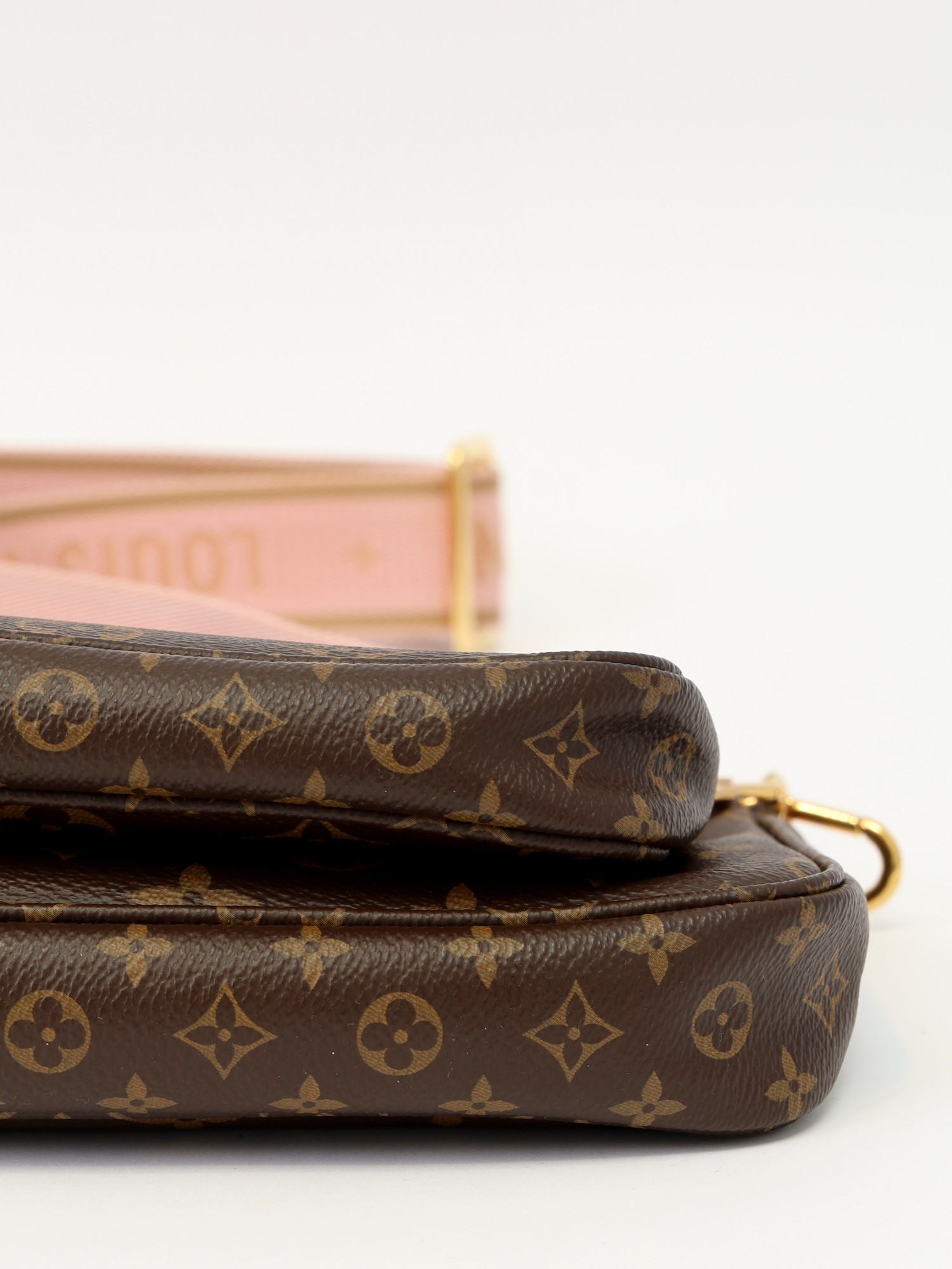 Сумки Louis Vuitton pochette изображение #12
