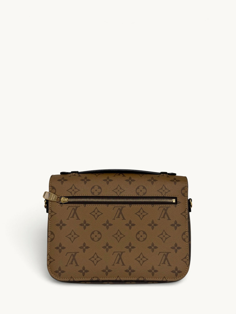 Сумки Louis Vuitton Pochette Metis изображение #3