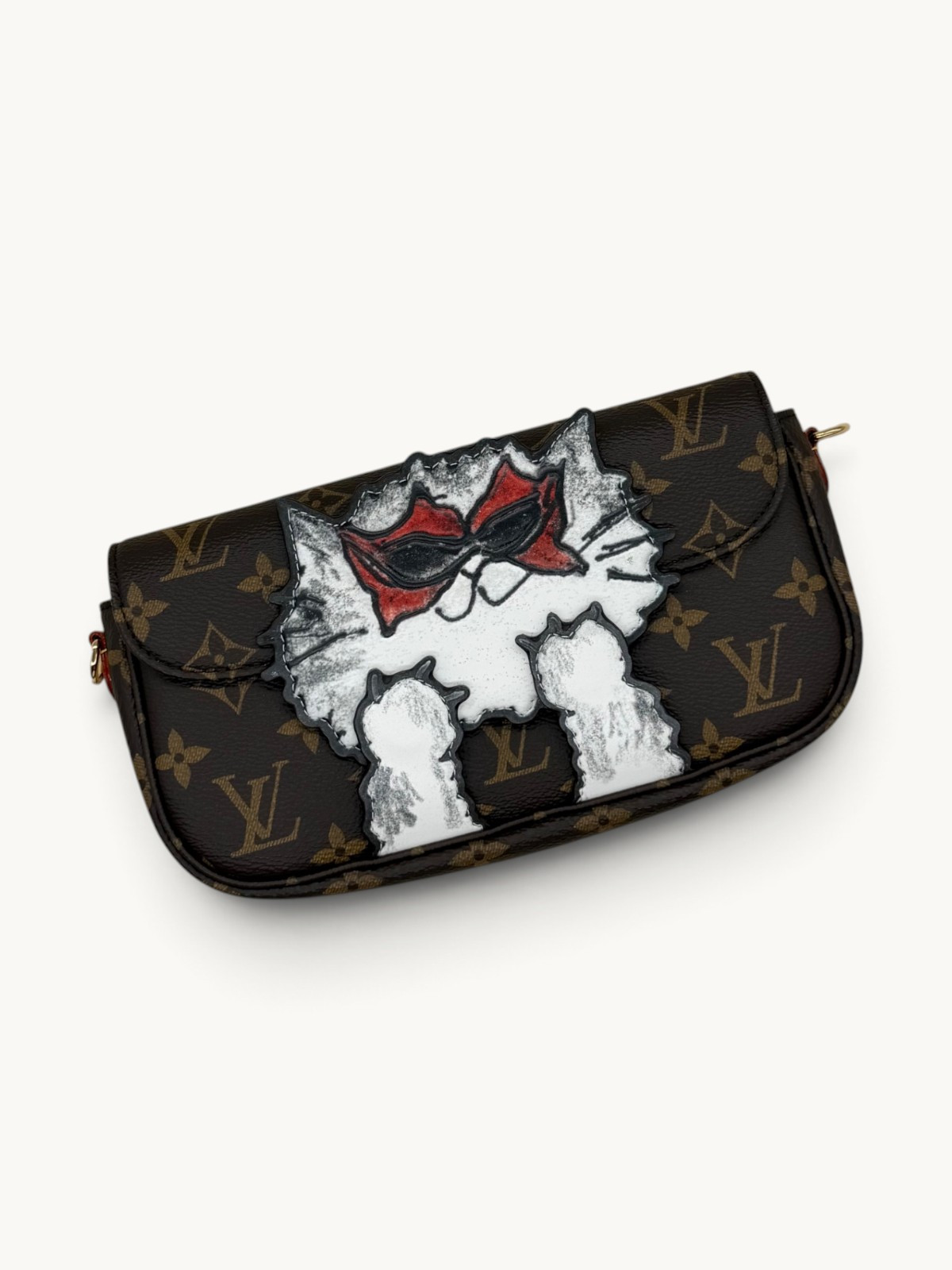 Сумки Louis Vuitton Pochette изображение #4