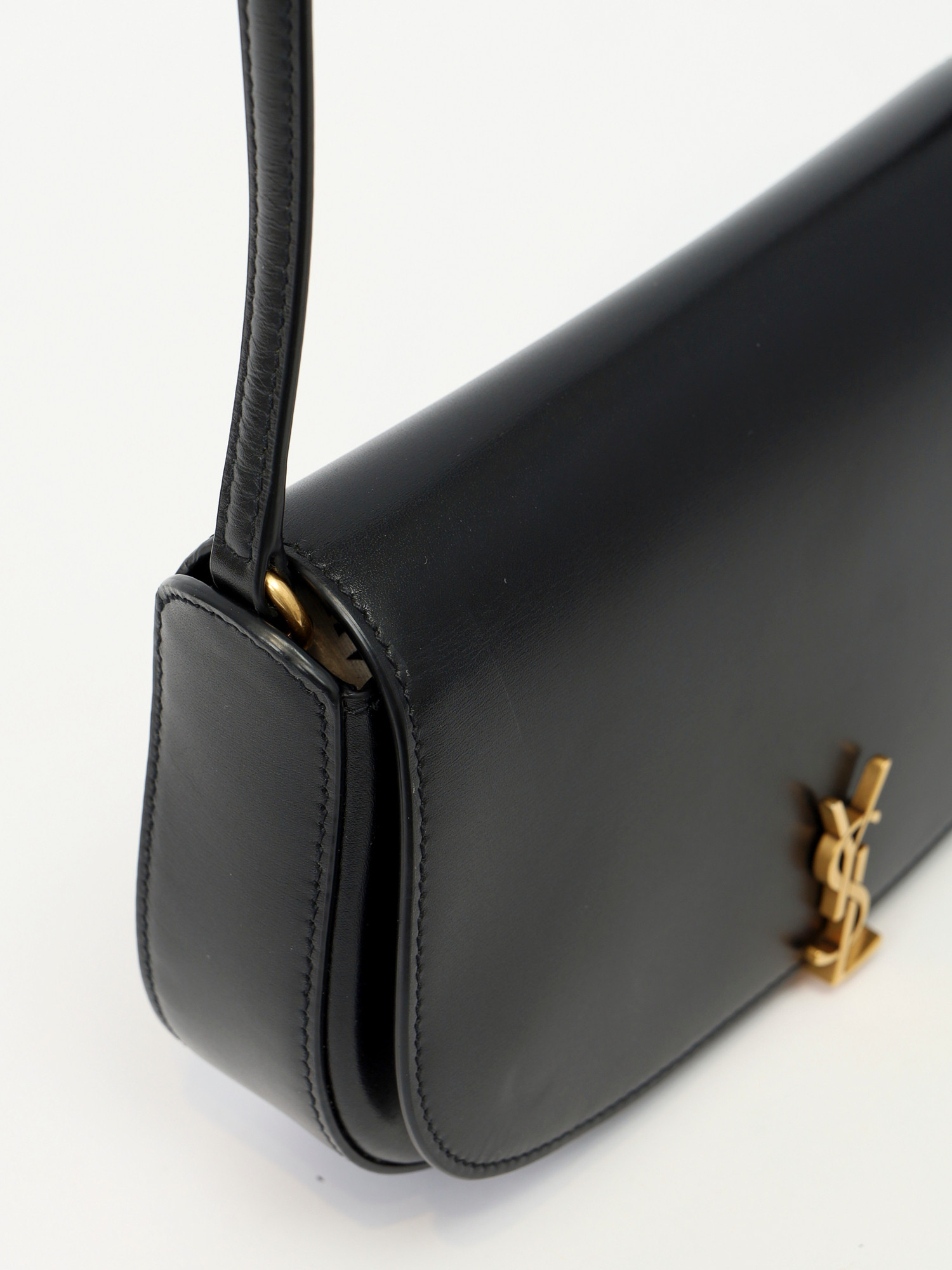 Сумки Saint Laurent Voltaire изображение #6