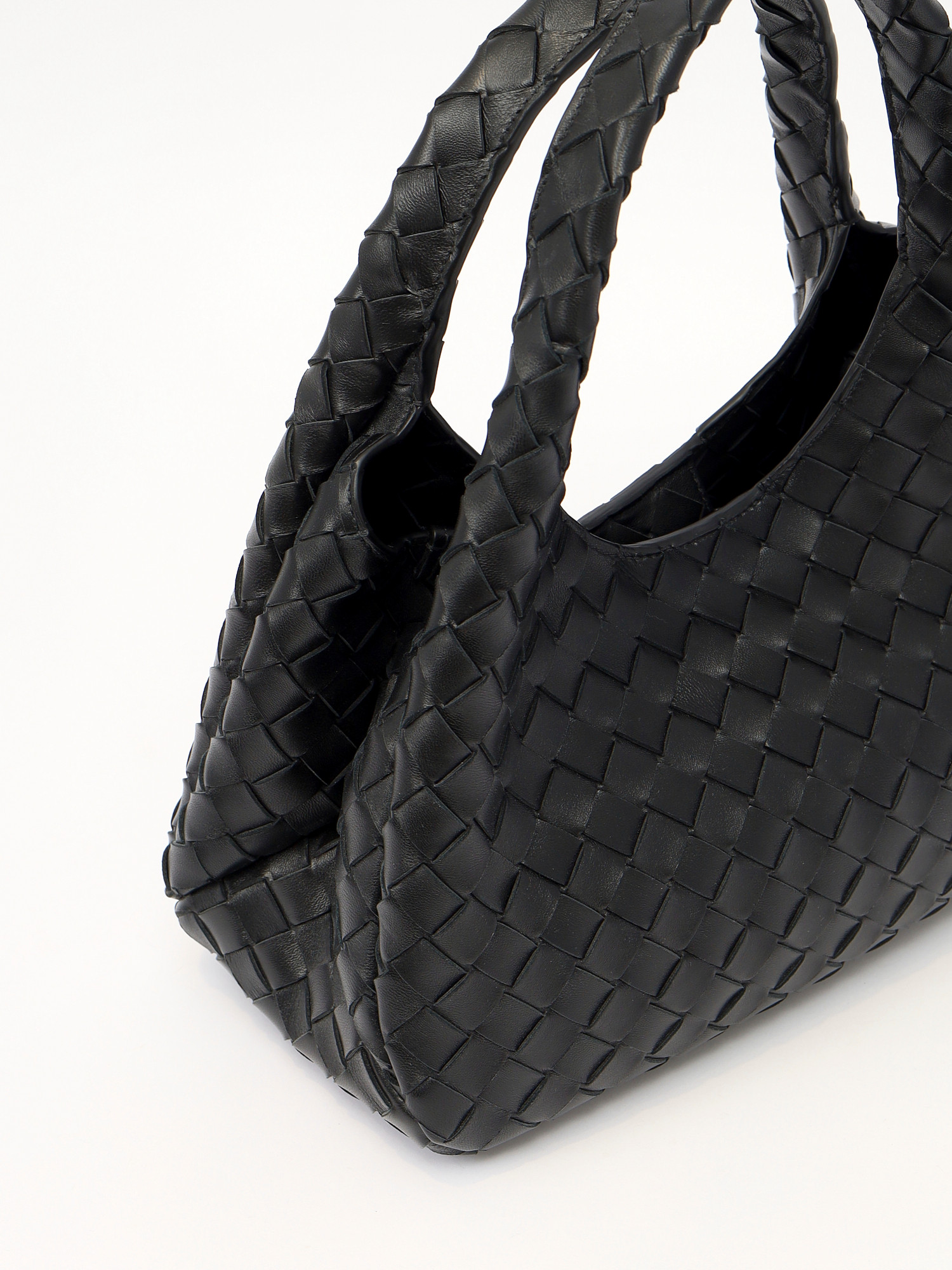 Bottega Veneta Campana  5