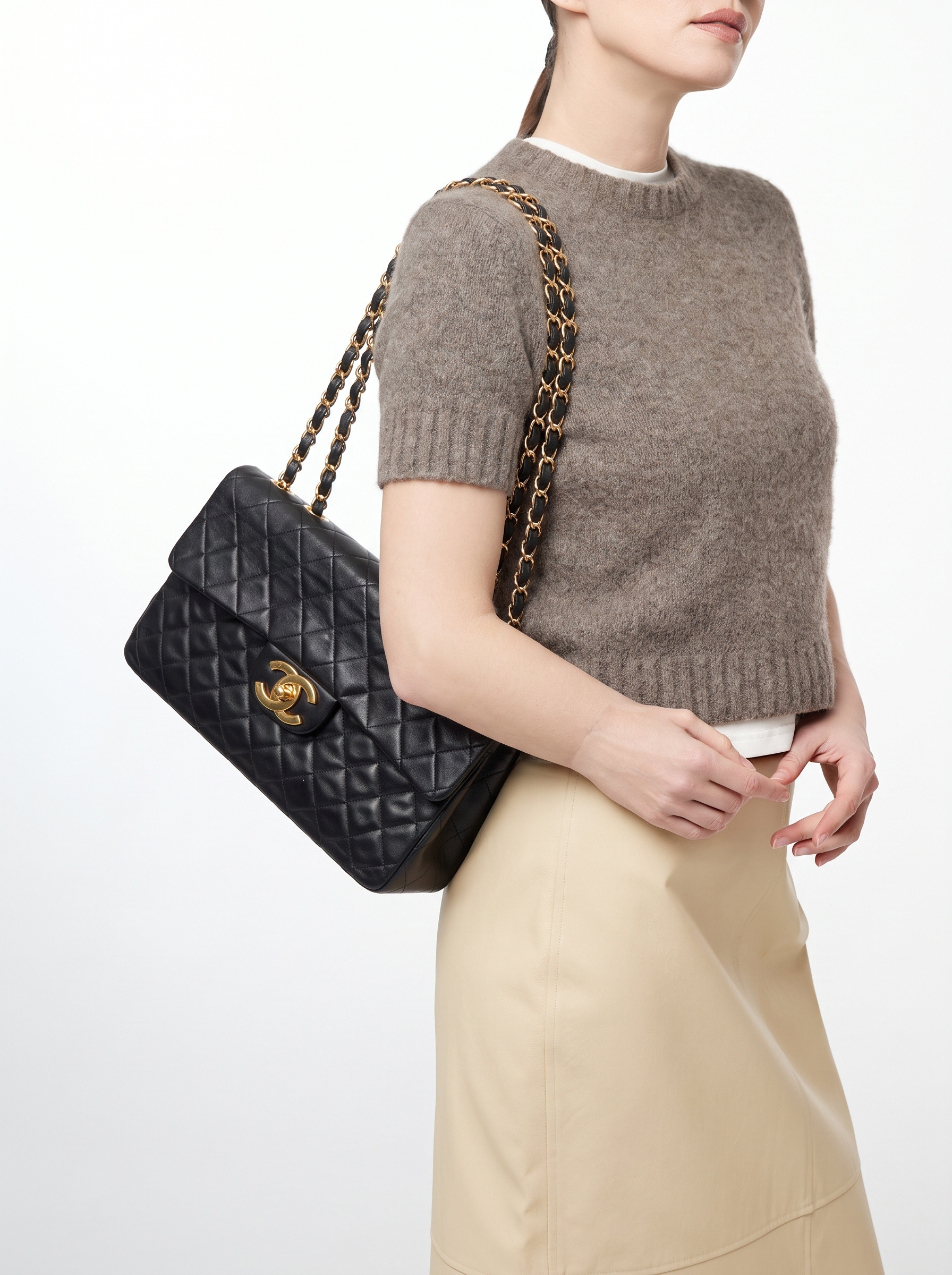 Chanel Timeless Classic  2