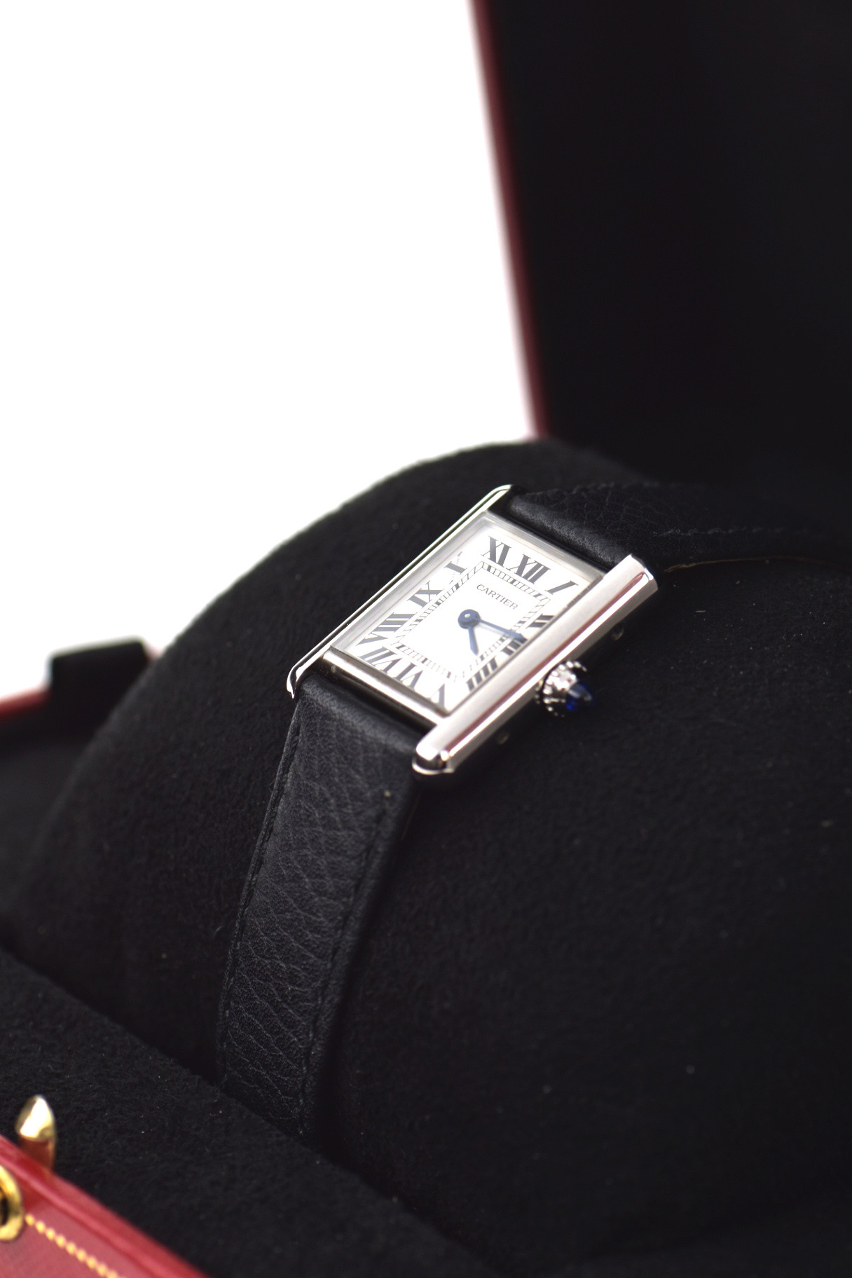 Часы Cartier Tank изображение #2