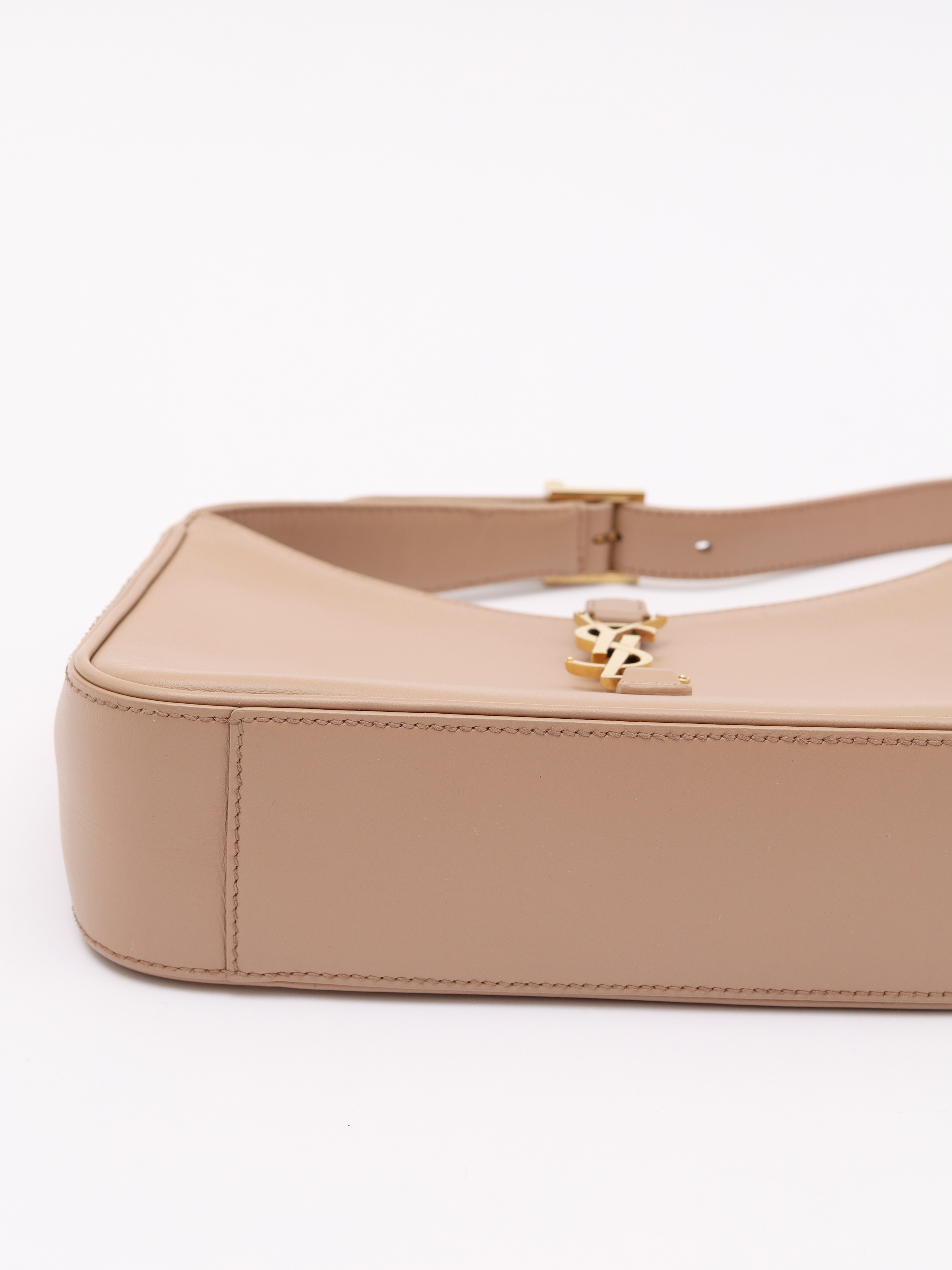 Сумки Saint Laurent Le 5 a 7 изображение #7