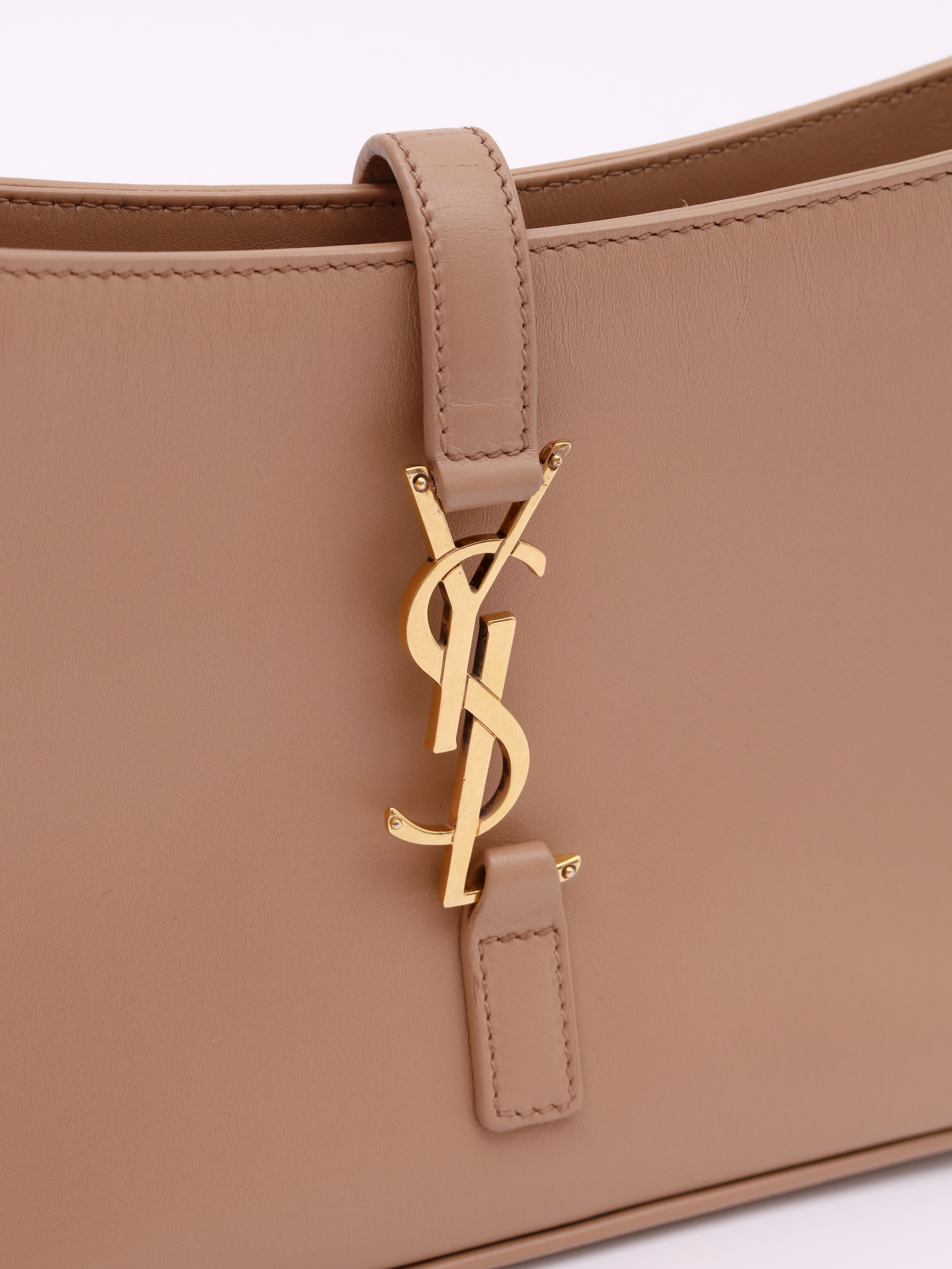 Сумки Saint Laurent Le 5 a 7 изображение #6