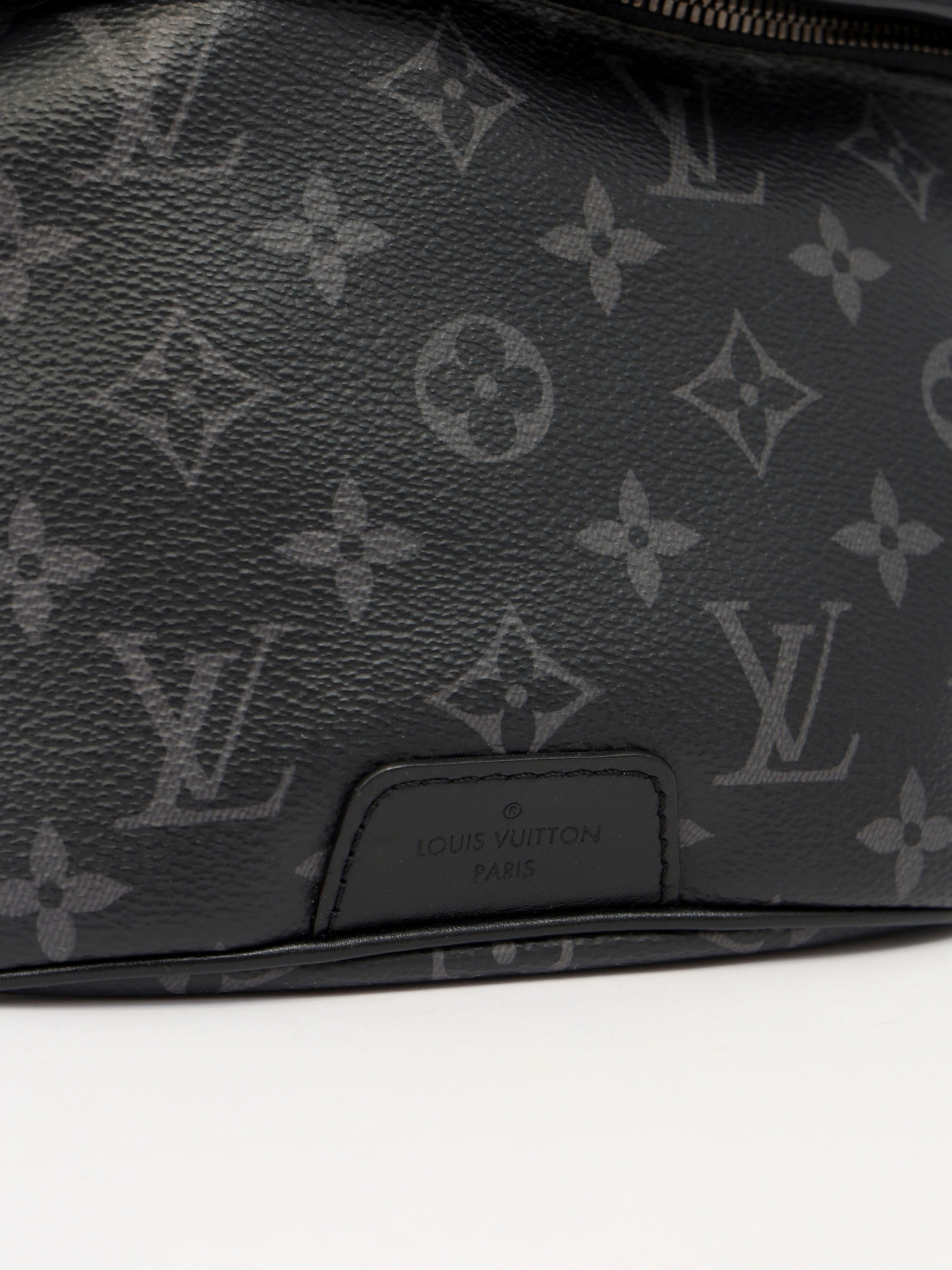 Louis Vuitton Discovery Bumbag  5