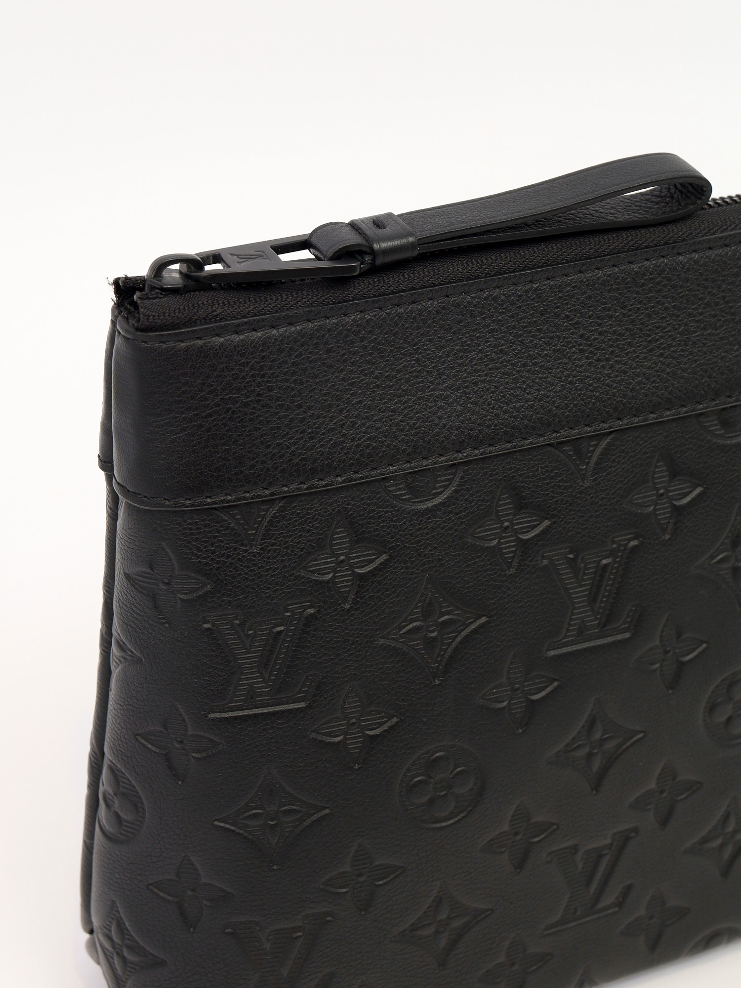 Louis Vuitton Pochette Voyage  5