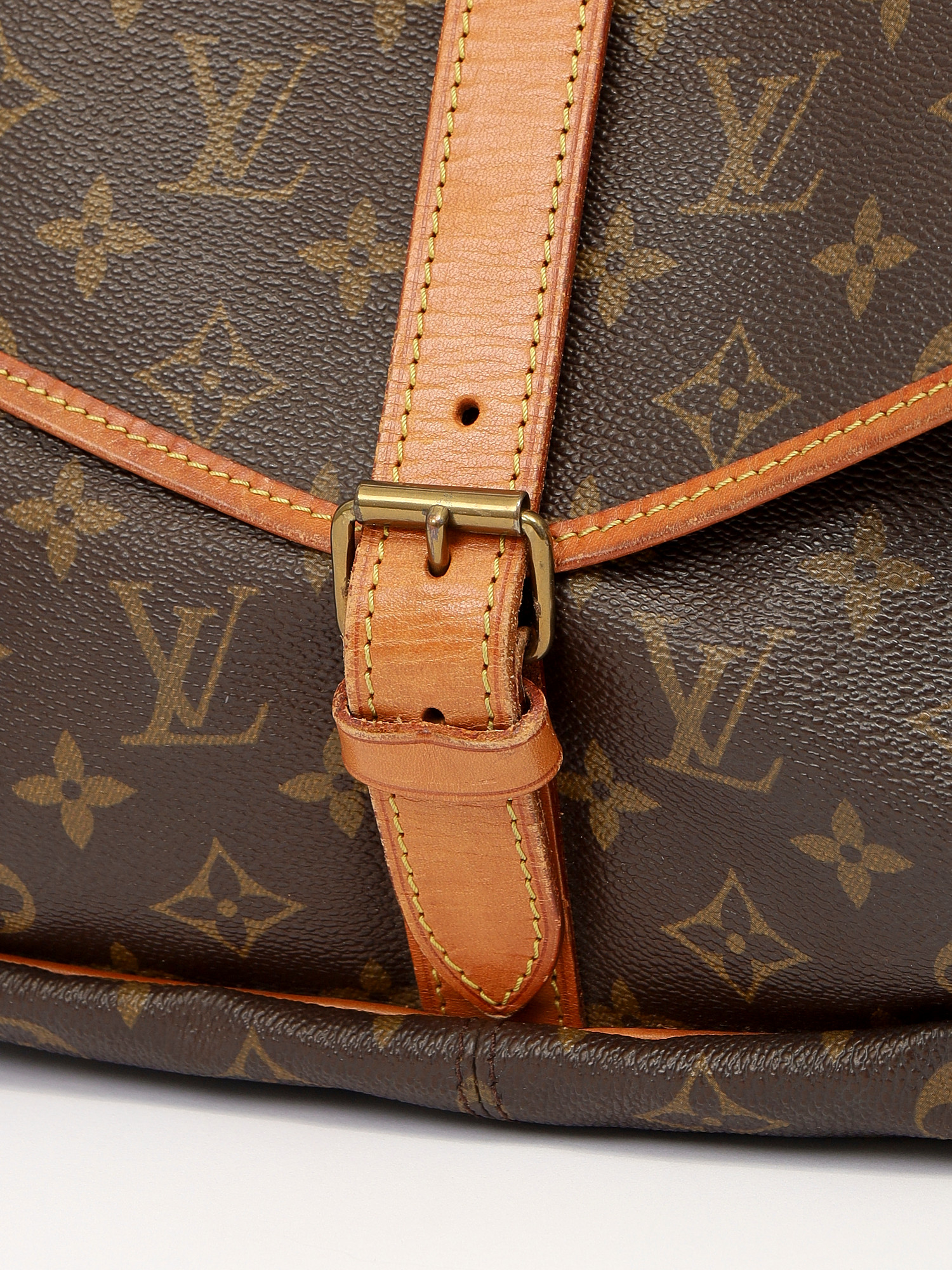 Louis Vuitton Saumur  5