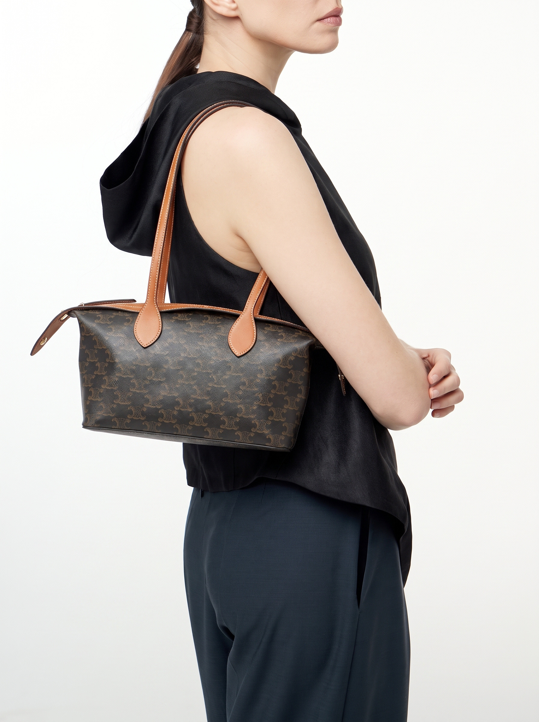 Celine Triomphe Canvas  2