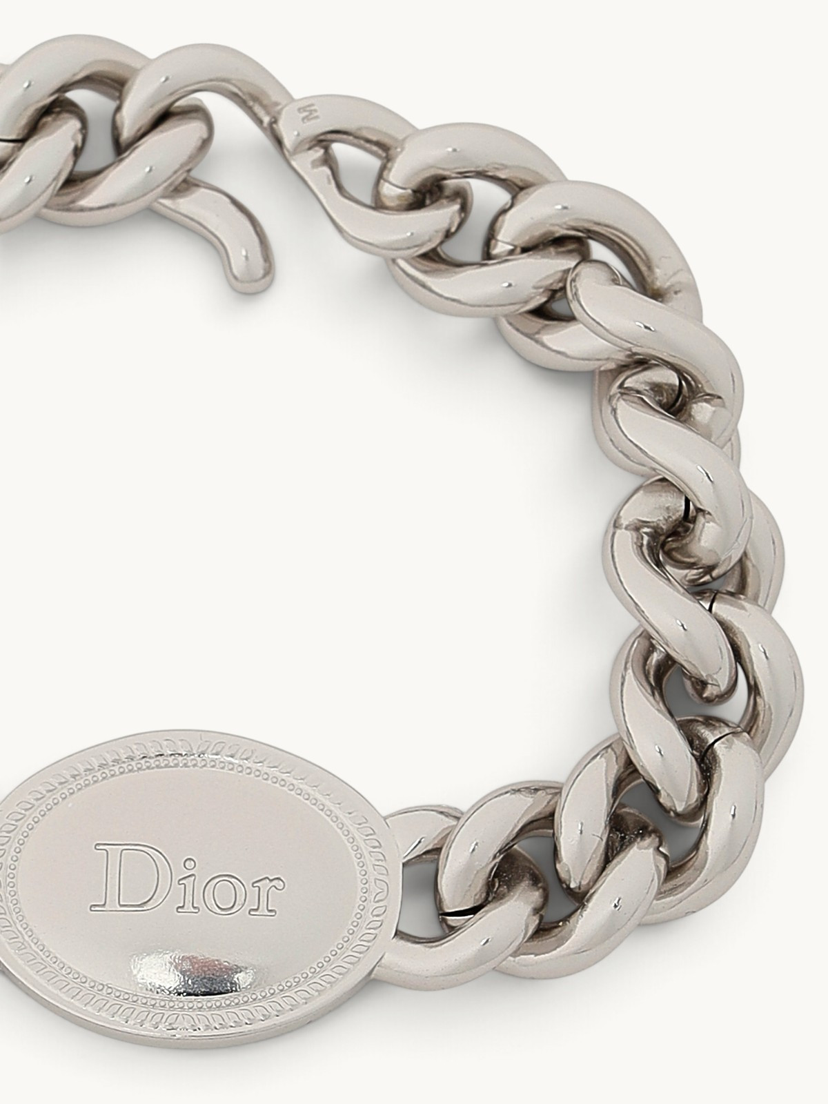 Dior   3