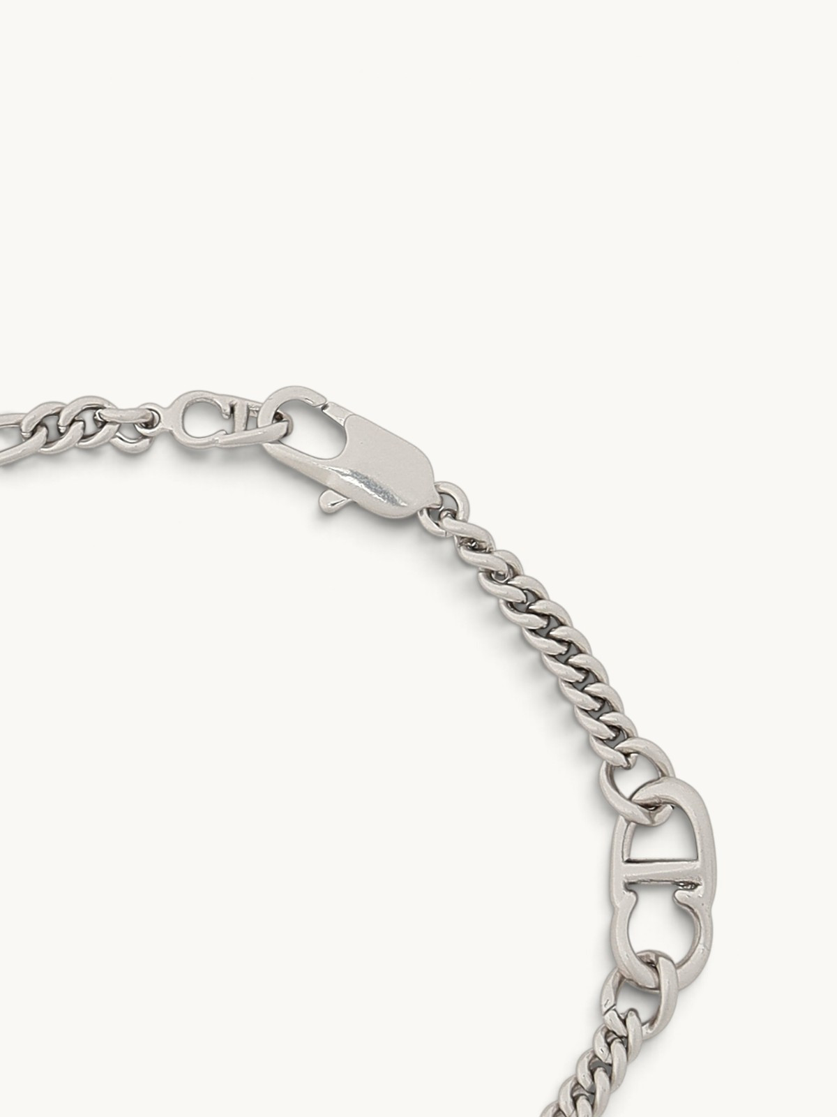 Dior   4