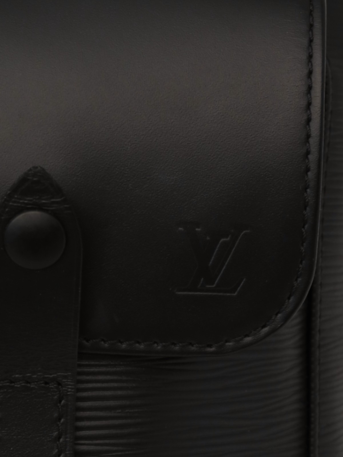 Сумки Louis Vuitton Christopher изображение #8