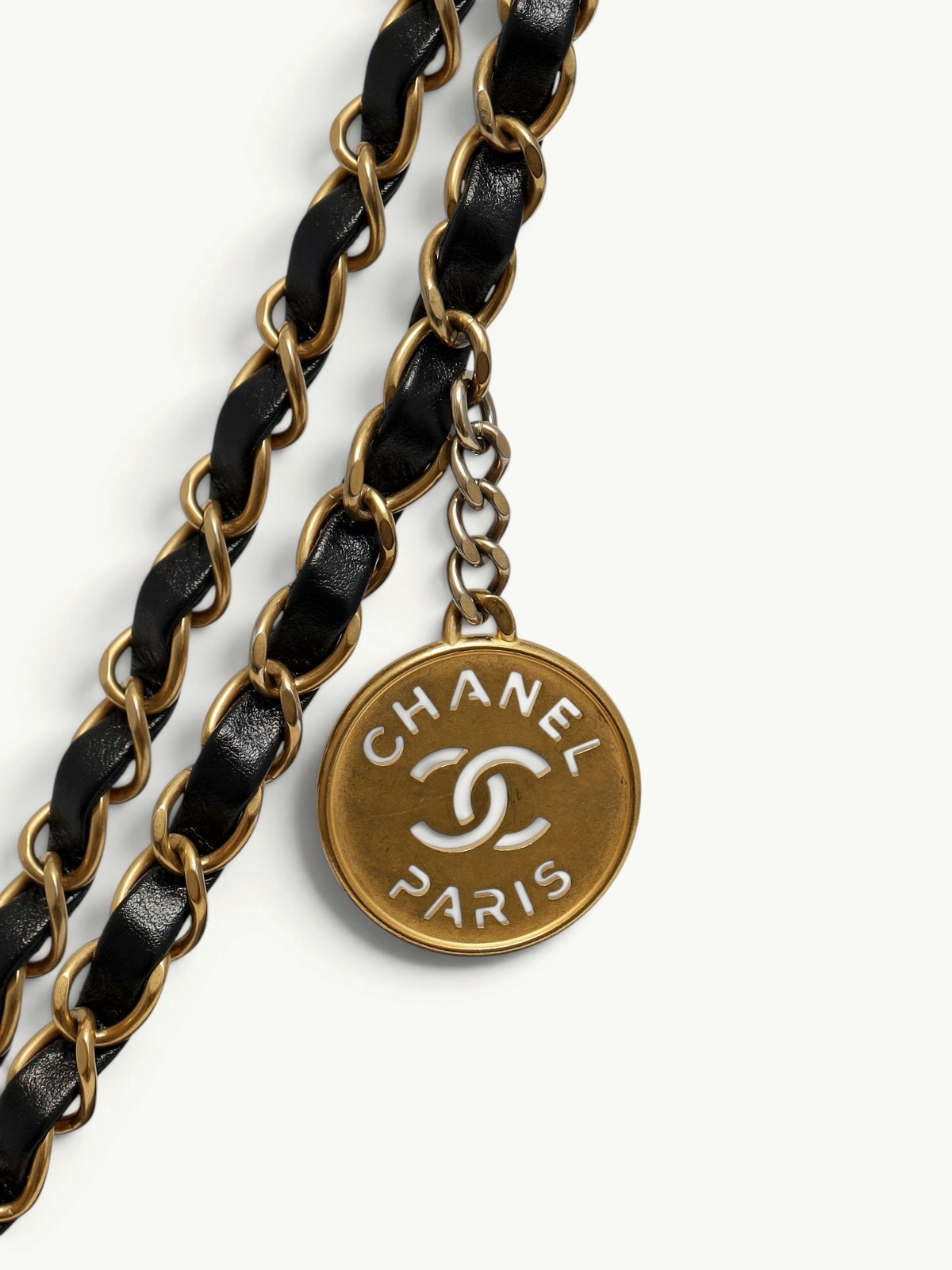 Chanel 22  5