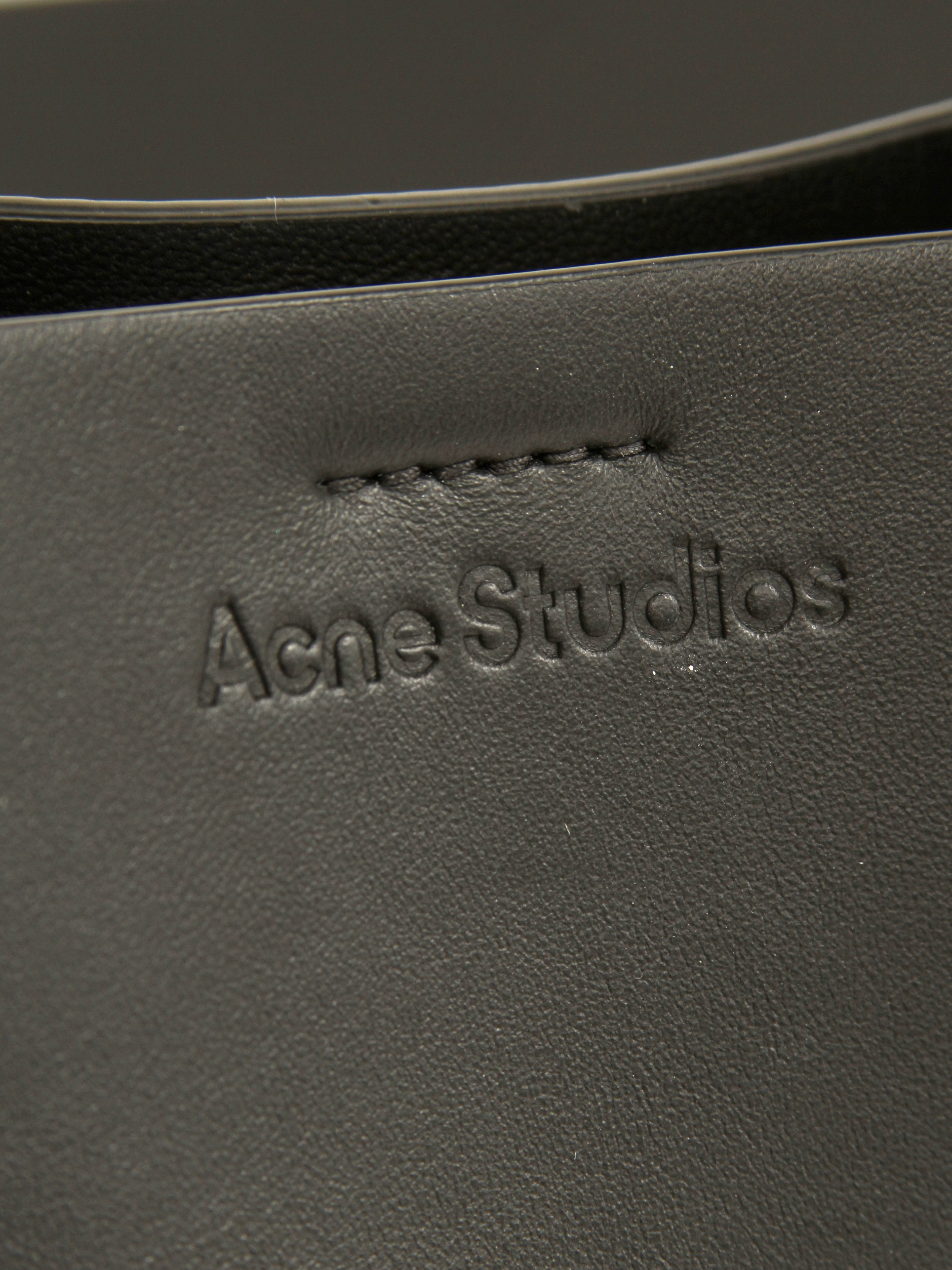 Acne Studios Musubi  5