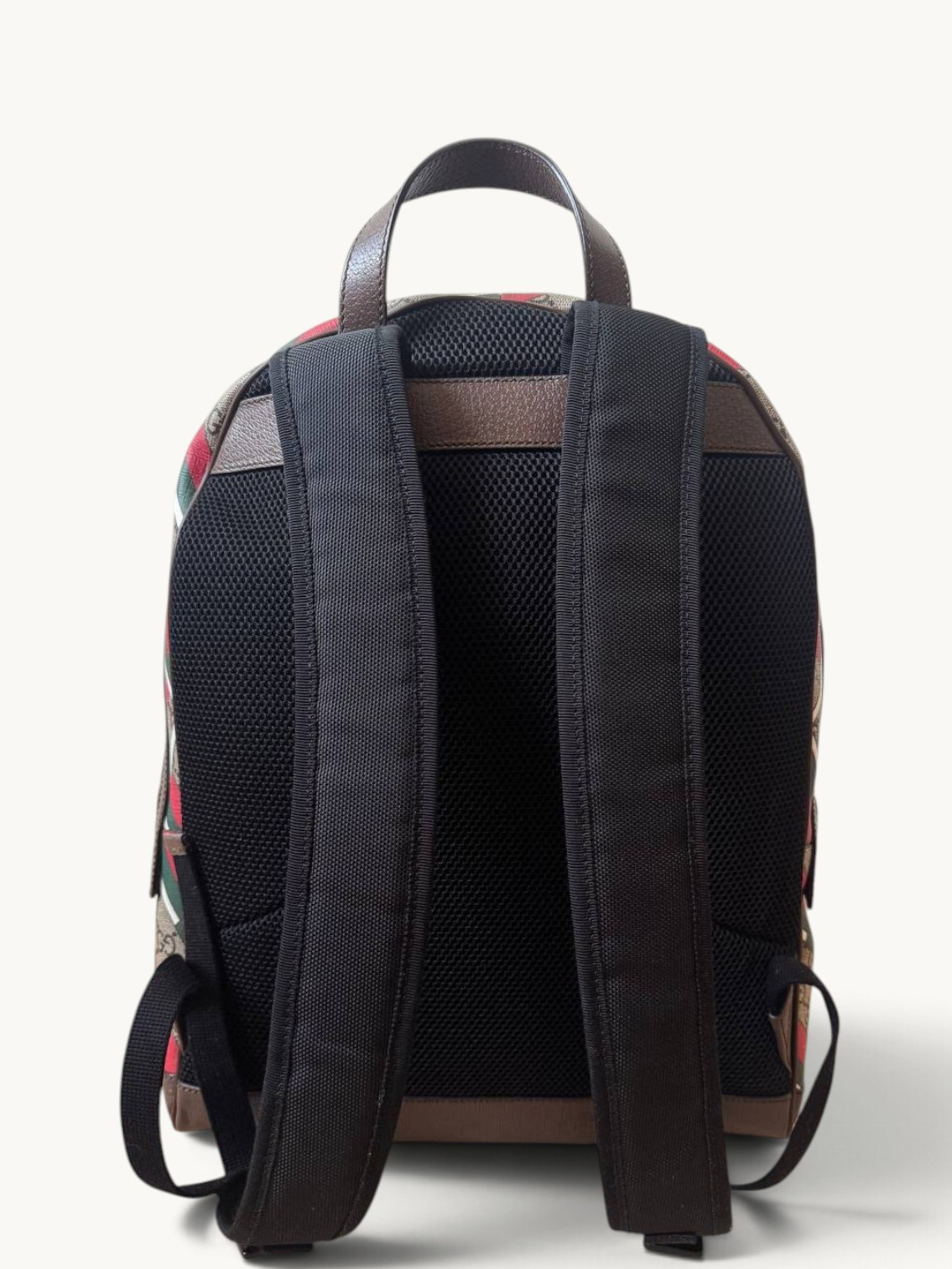Gucci GG Supreme  5