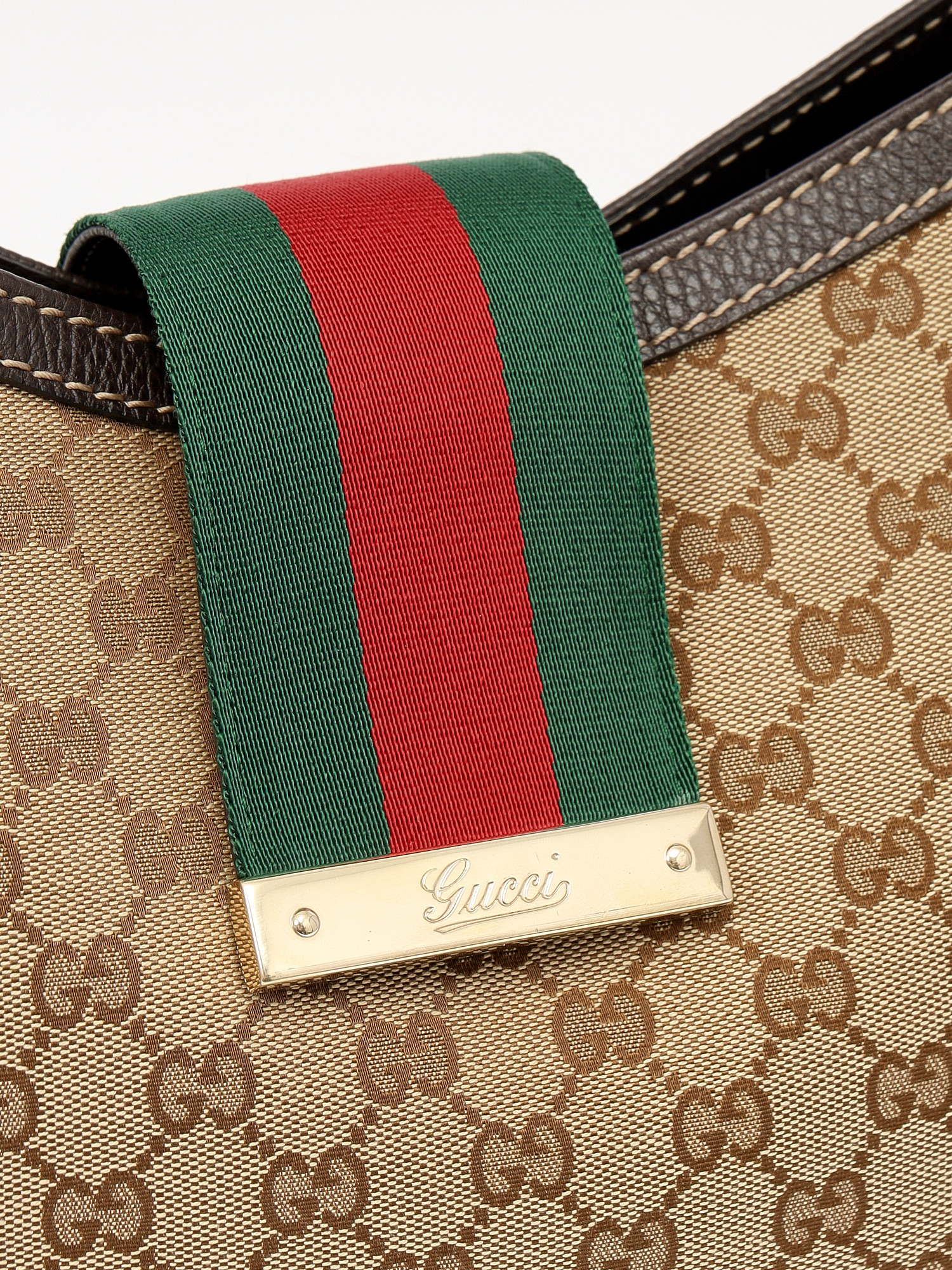 Gucci GG Supreme  5