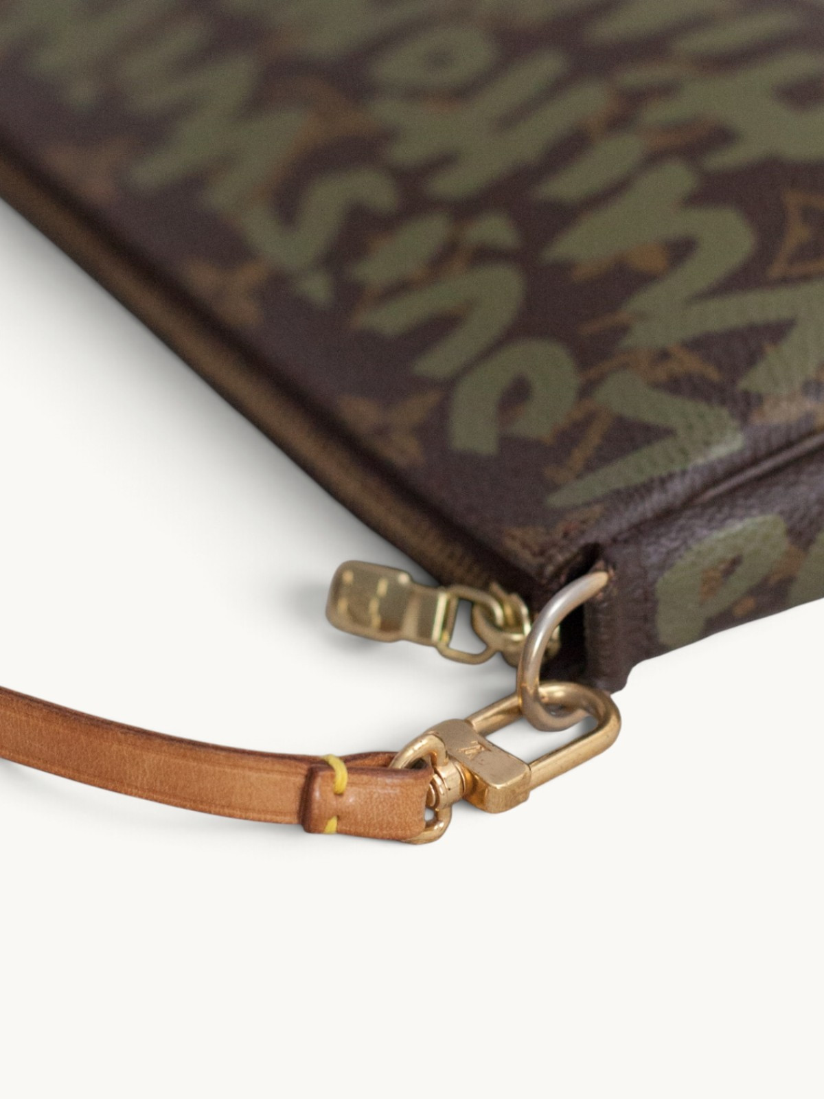 Louis Vuitton Pochette  5