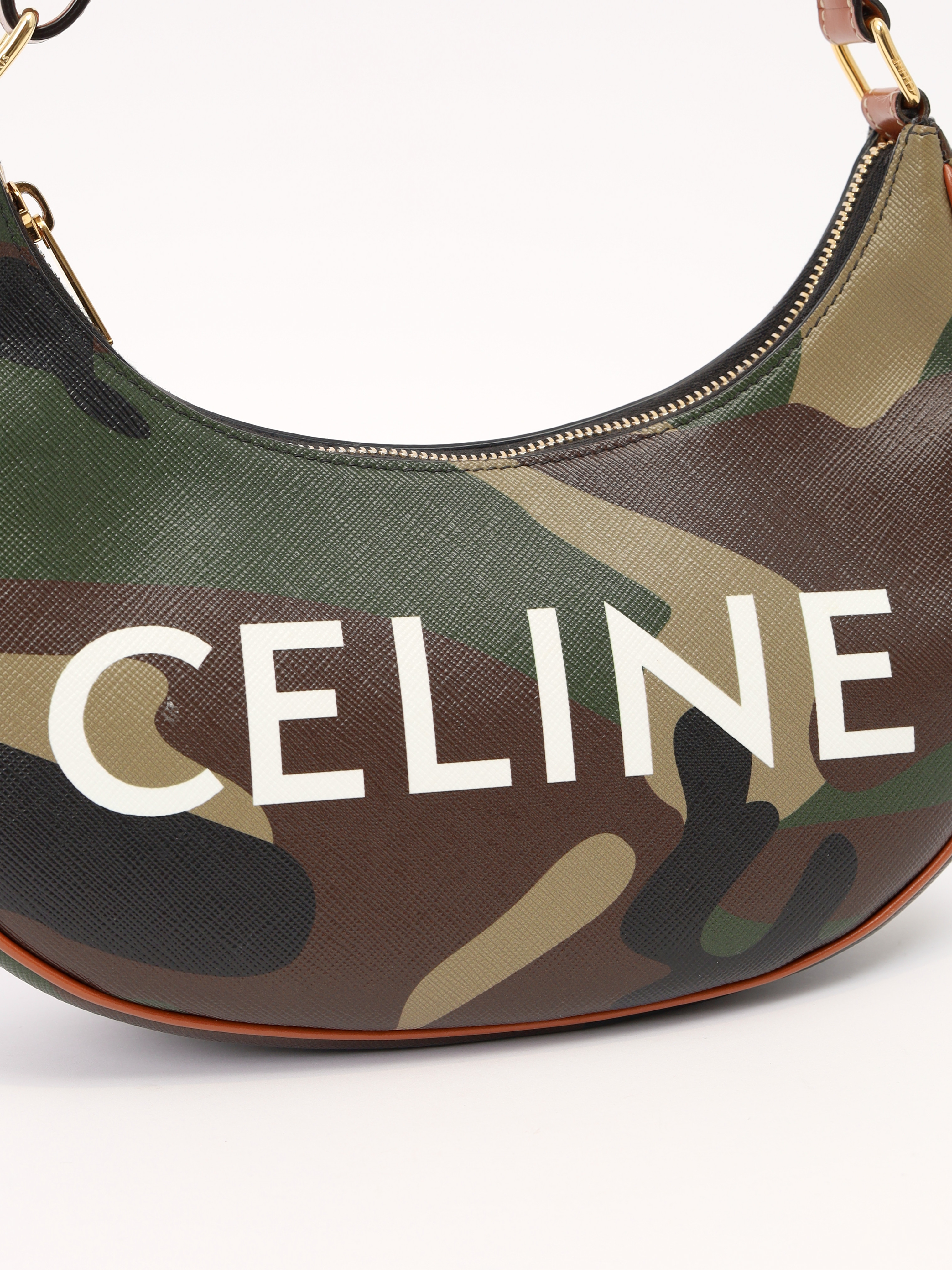 Celine Ava  5