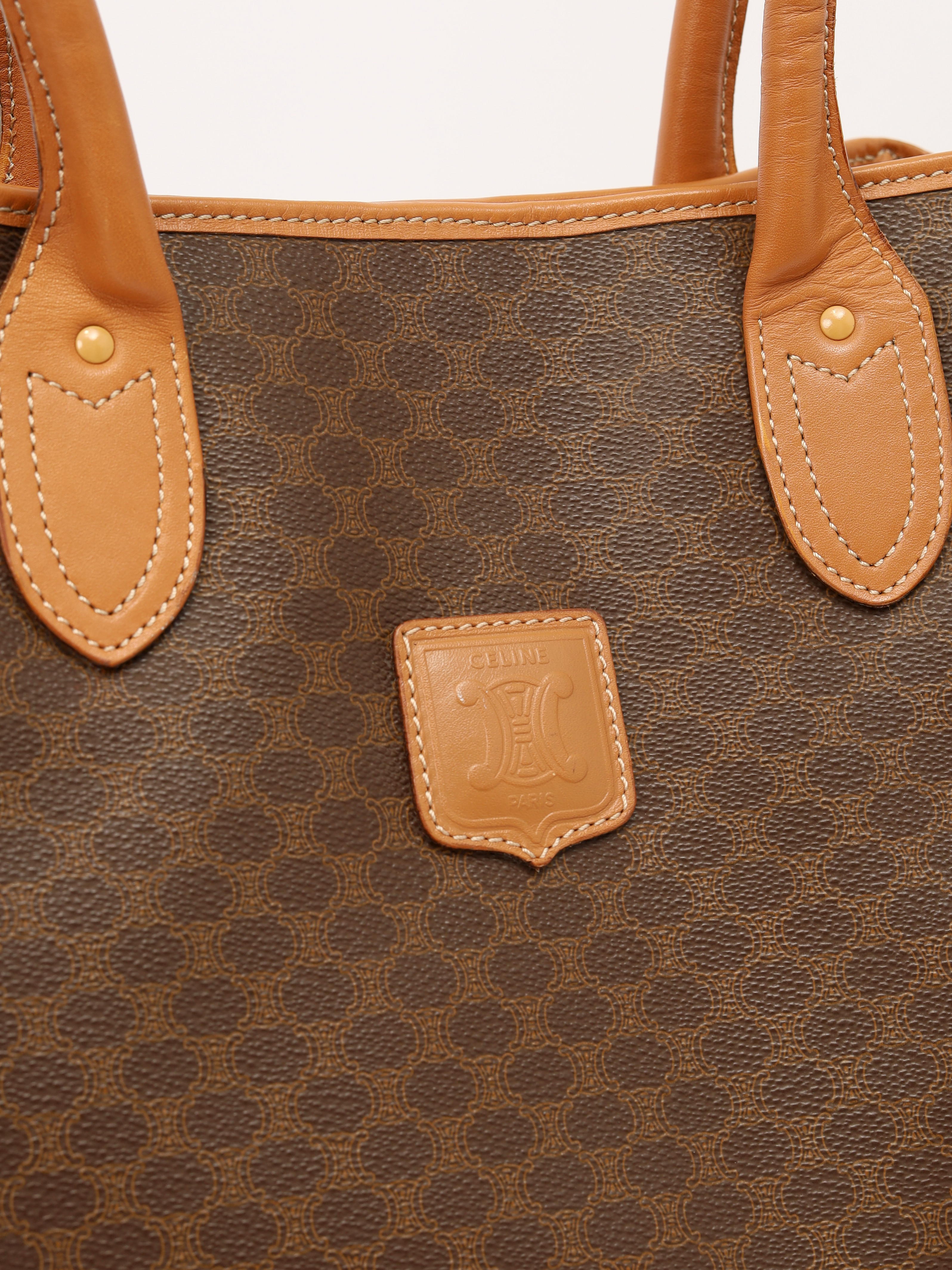 Celine Macadam  5