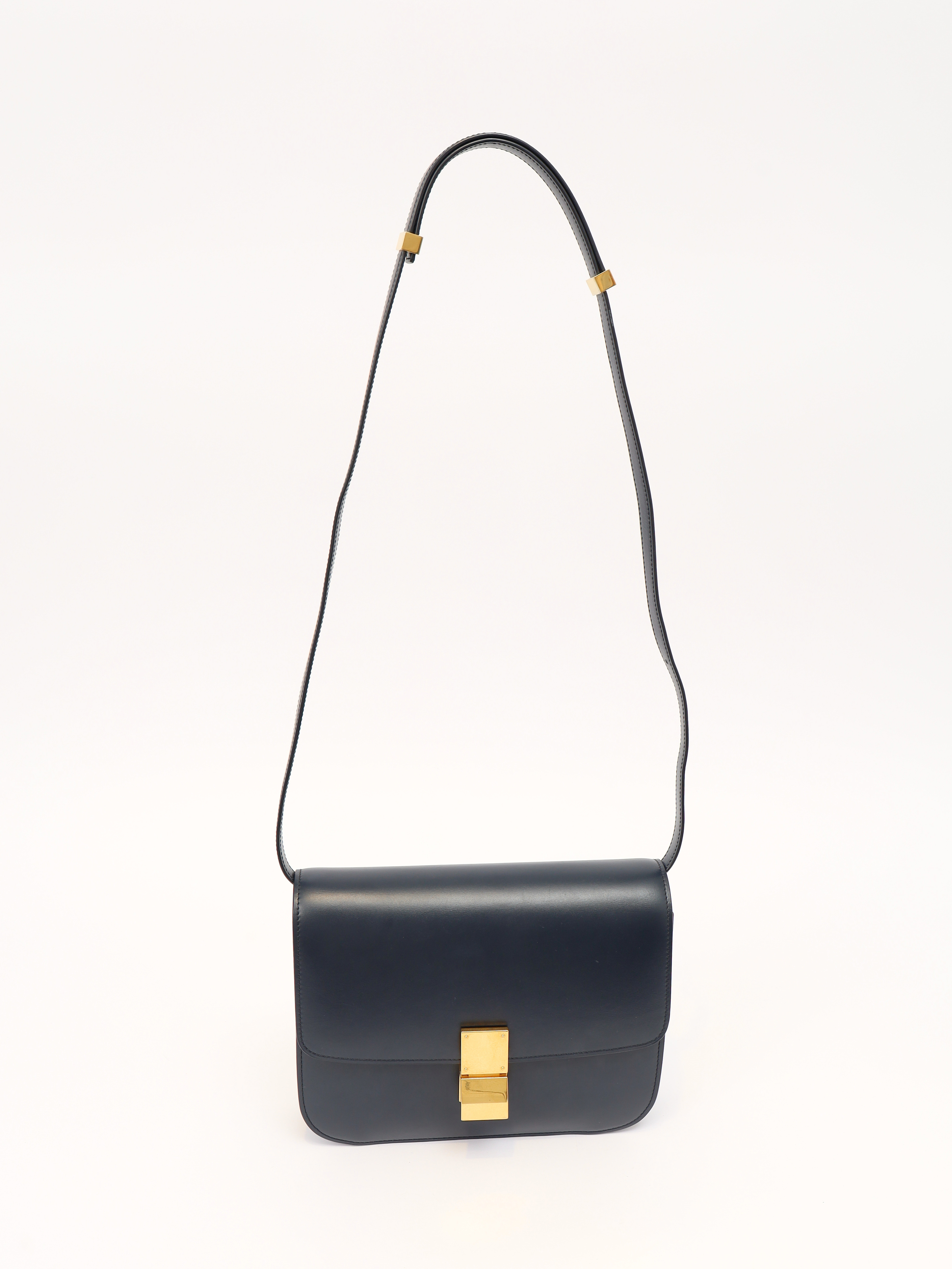 Celine Classic  5