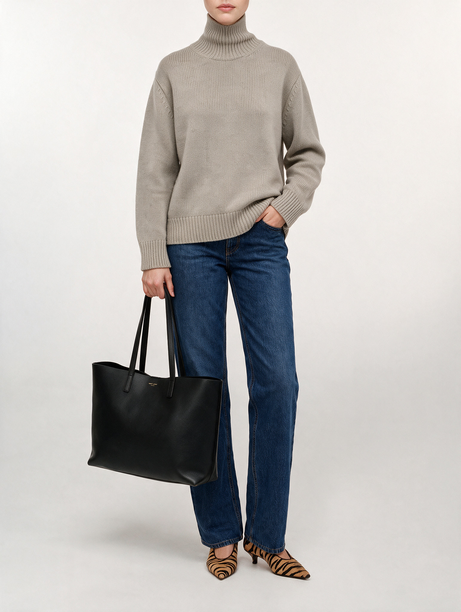 Saint Laurent Shopping  2