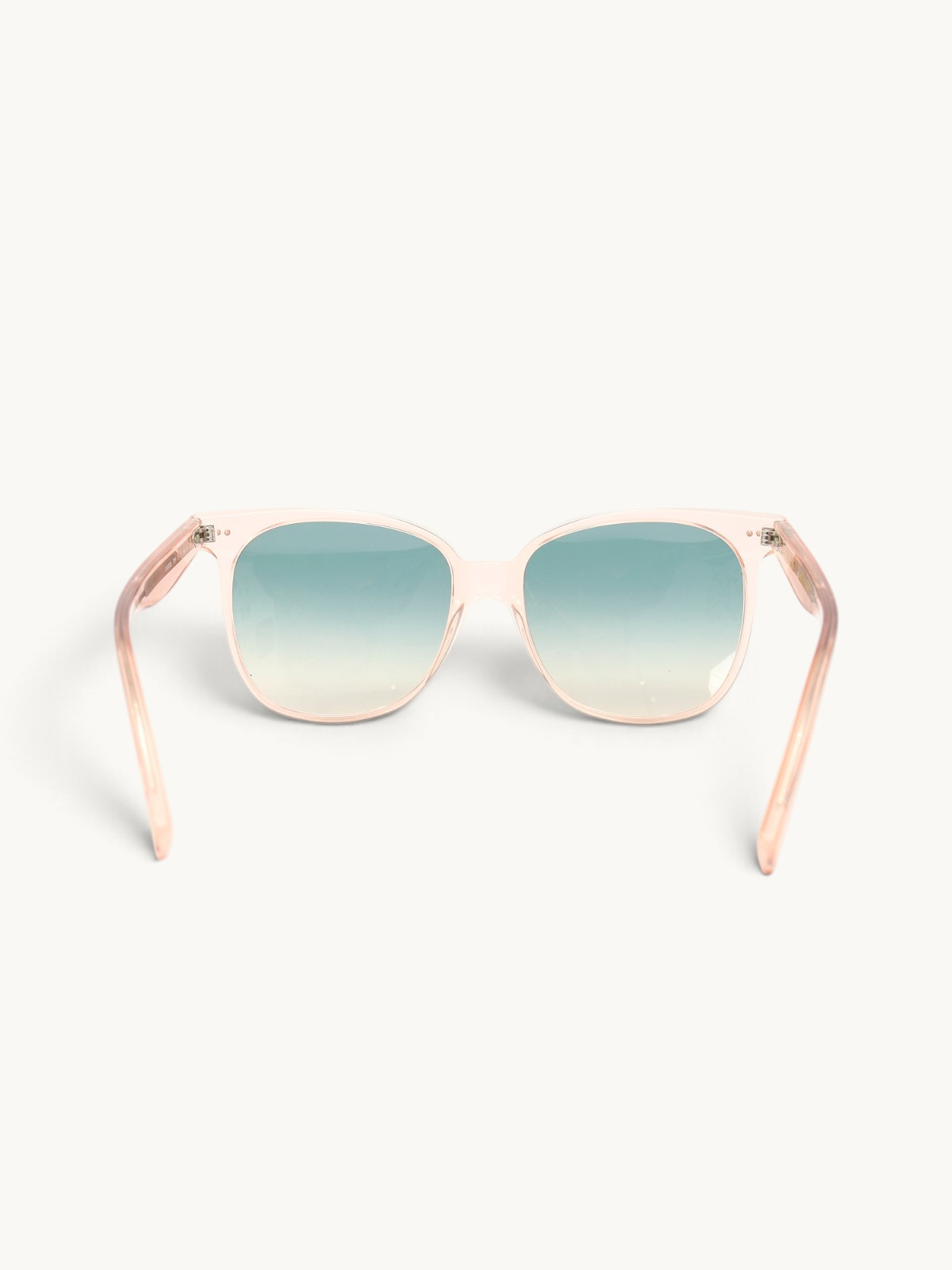 Celine   5