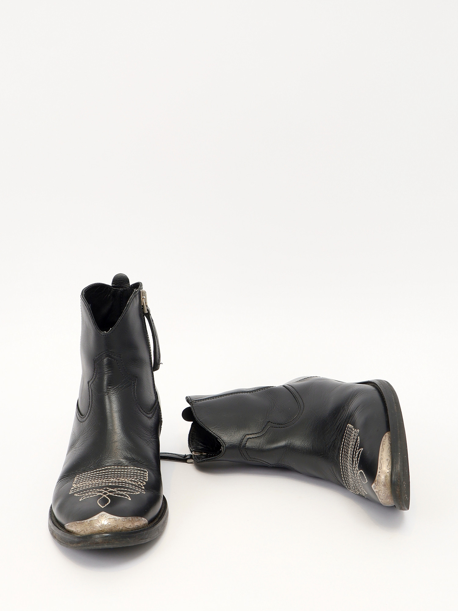 Golden Goose  37 5