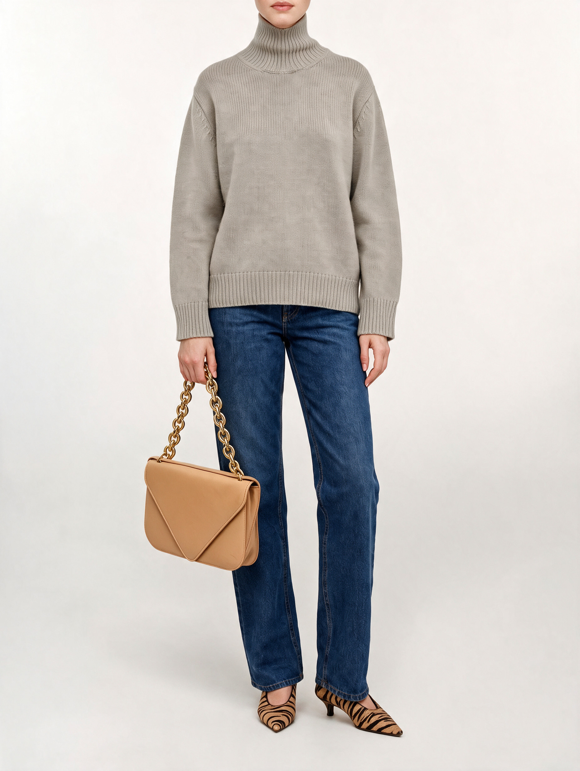 Bottega Veneta Messenger  2