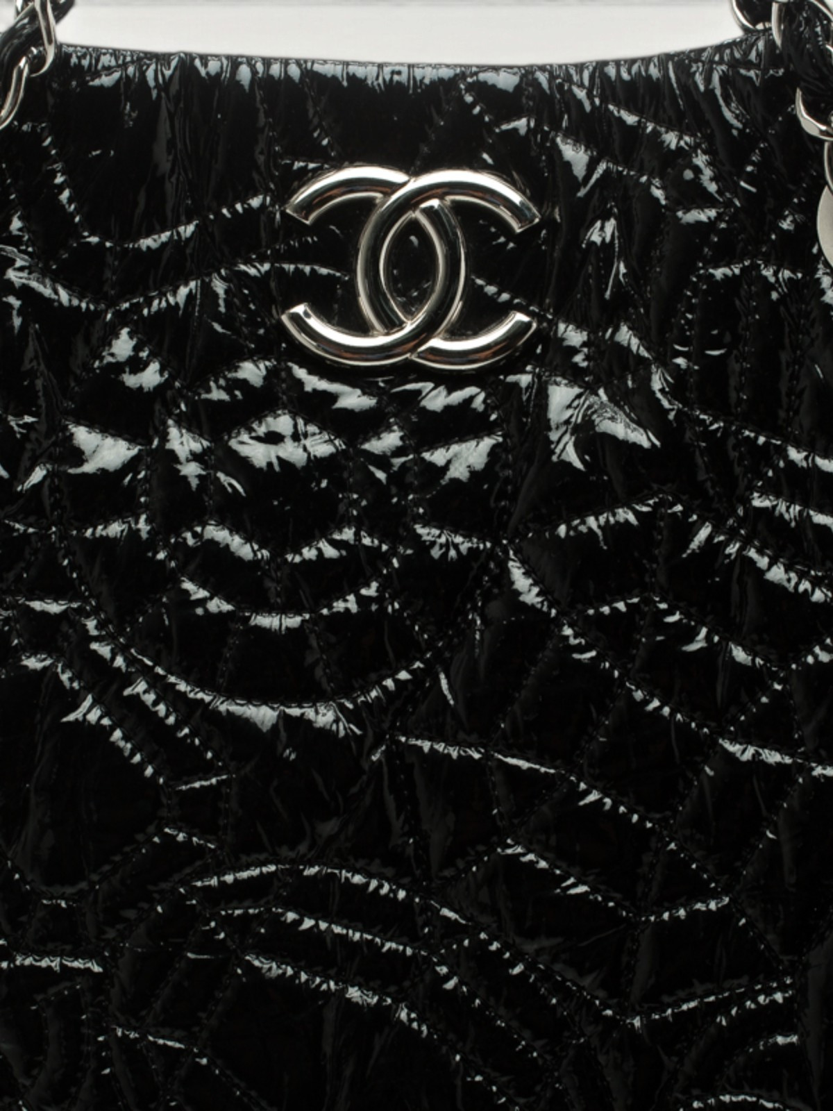 Chanel Graphic Edge  5