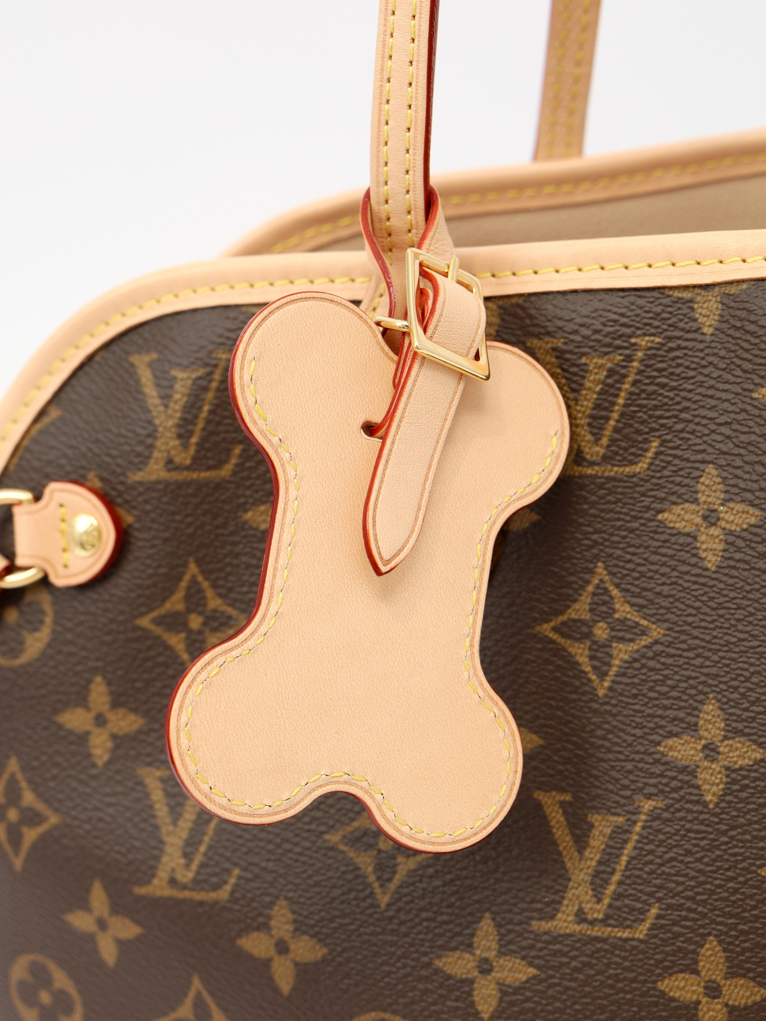 Louis Vuitton Neverwoof  5