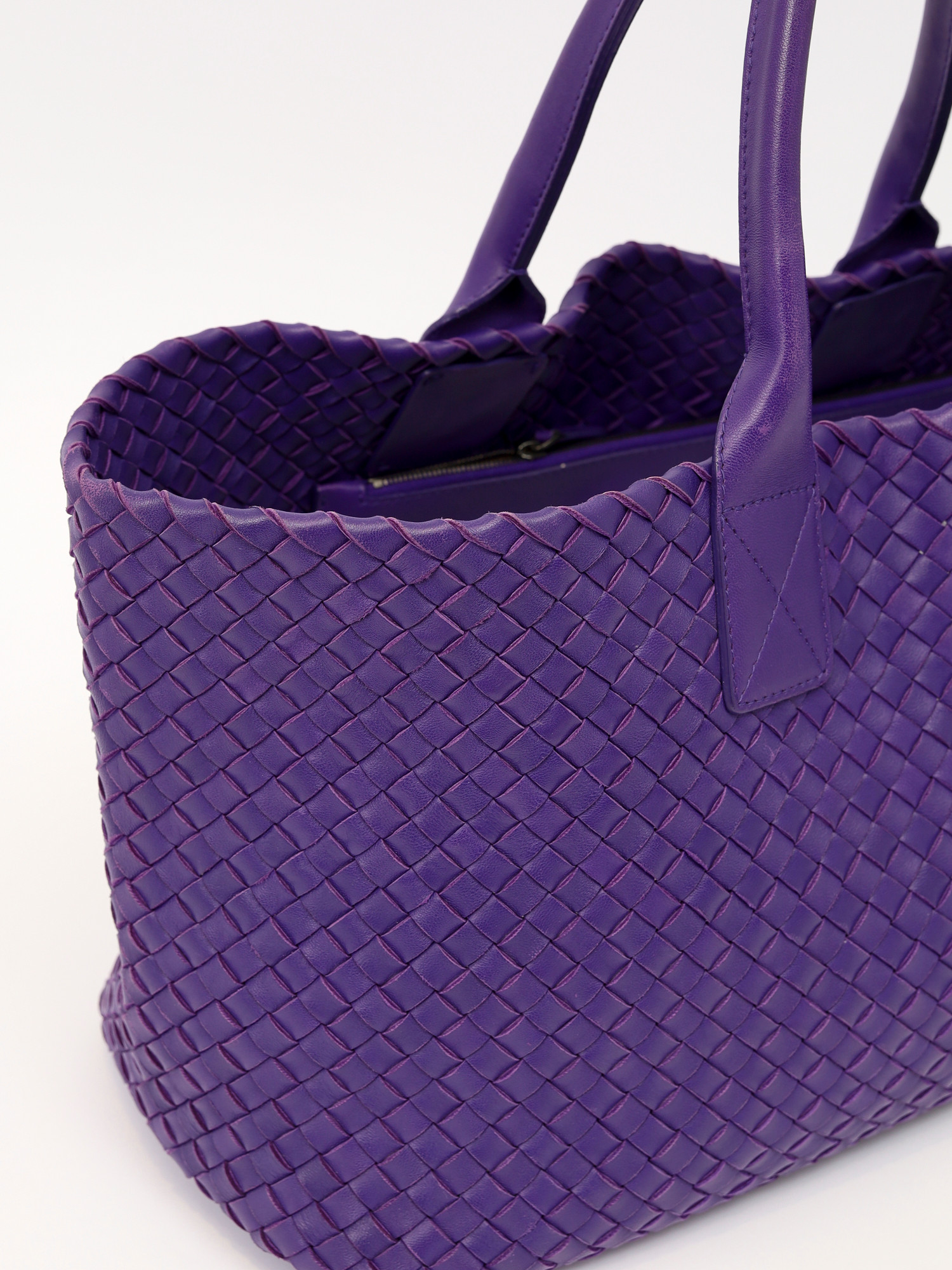 Bottega Veneta Cabat  5