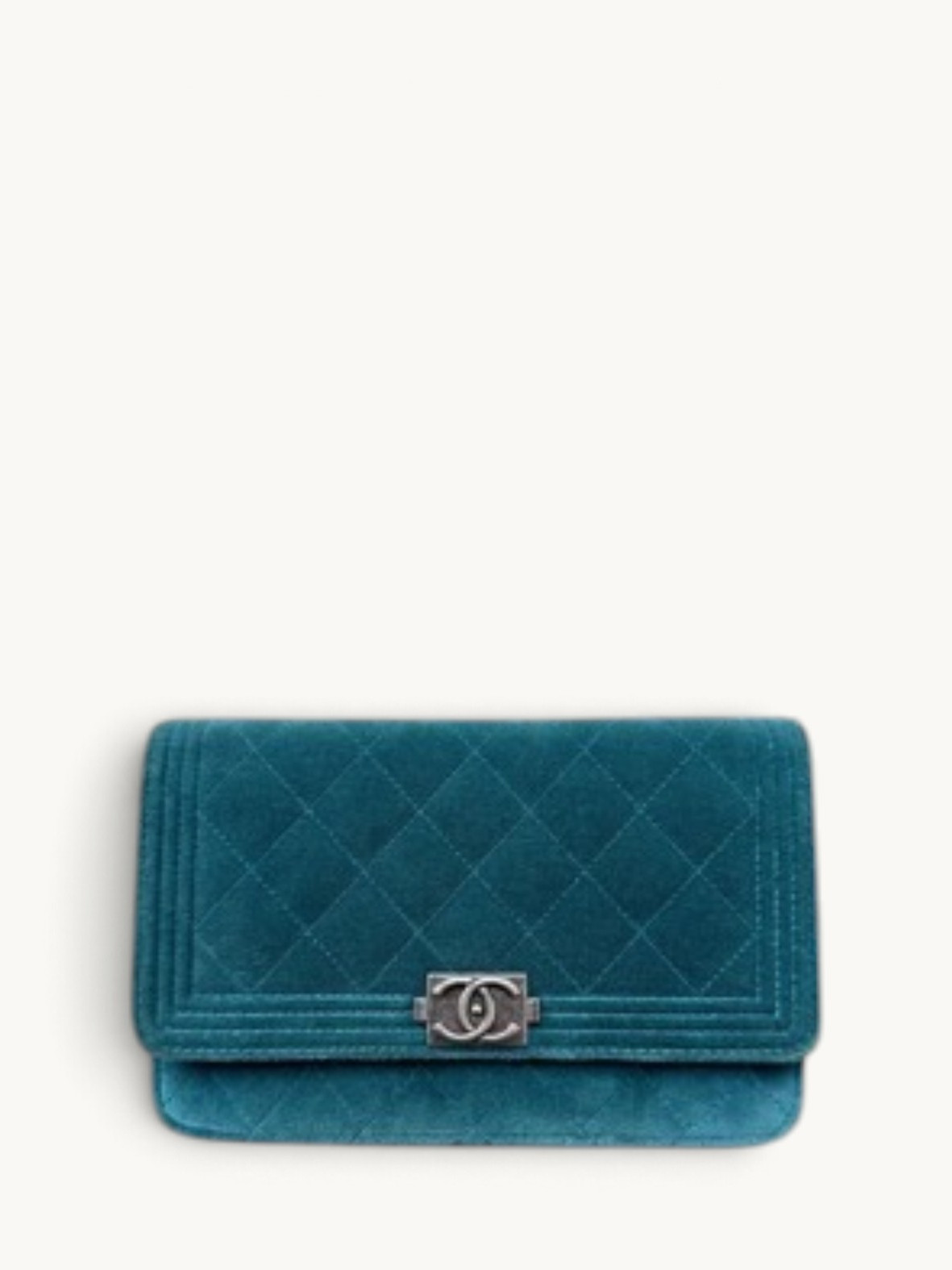 Chanel Boy 