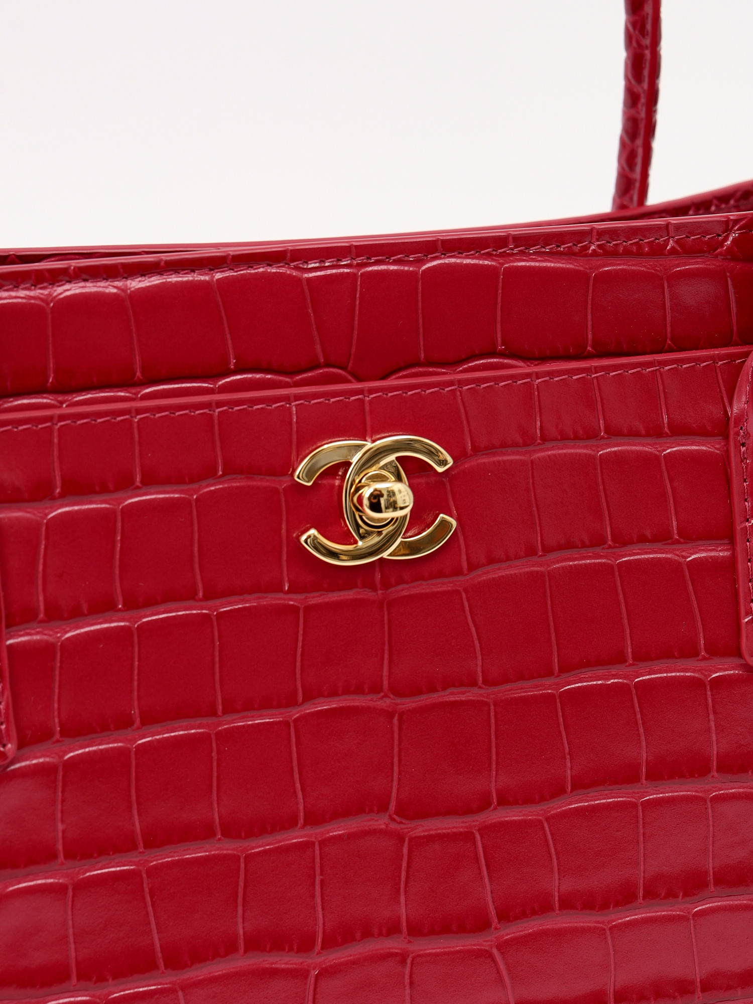 Chanel Shopping  5